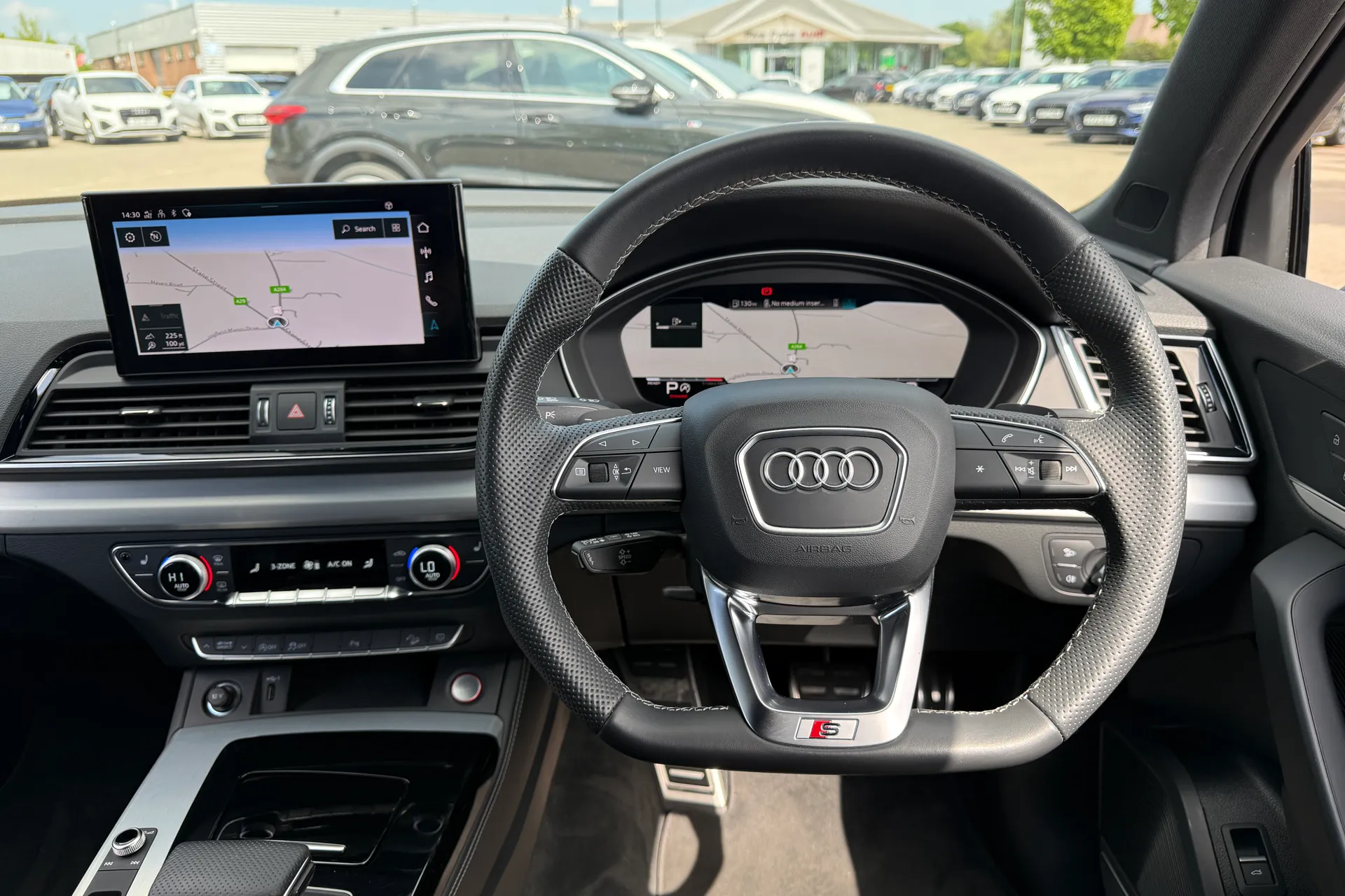 Audi Q5 thumbnail image number 6
