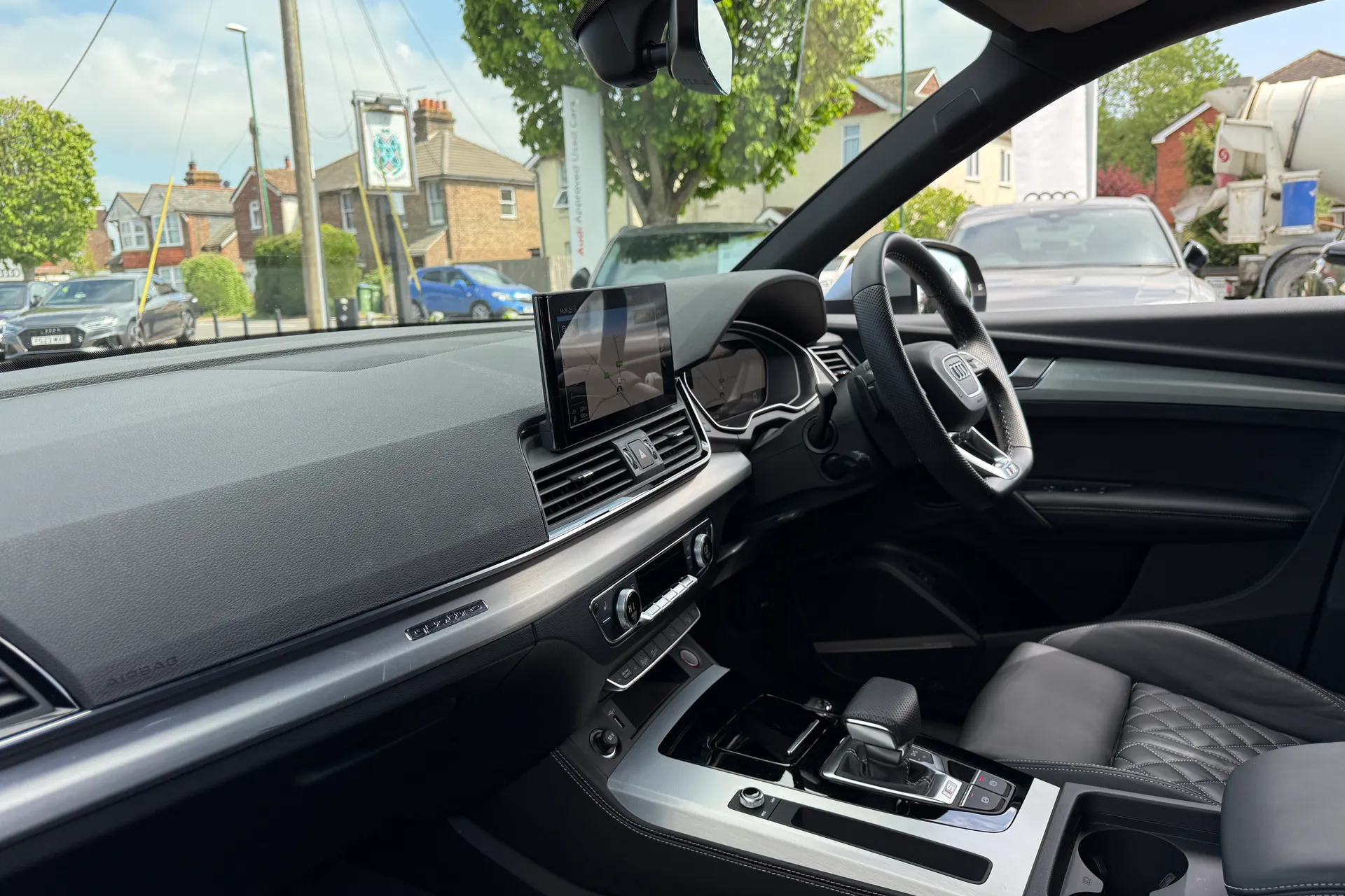 Audi Q5 thumbnail image number 32