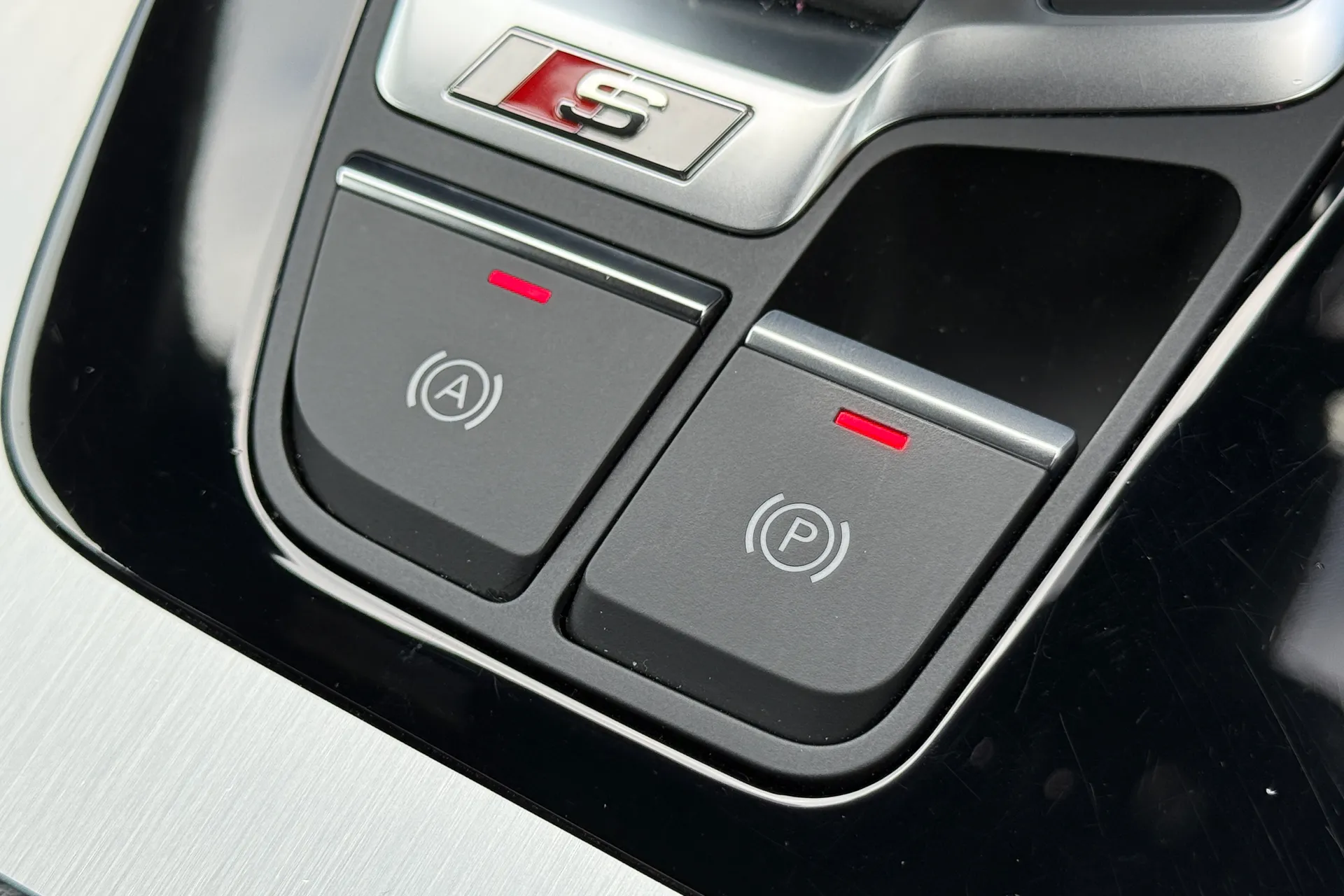 Audi Q5 thumbnail image number 43