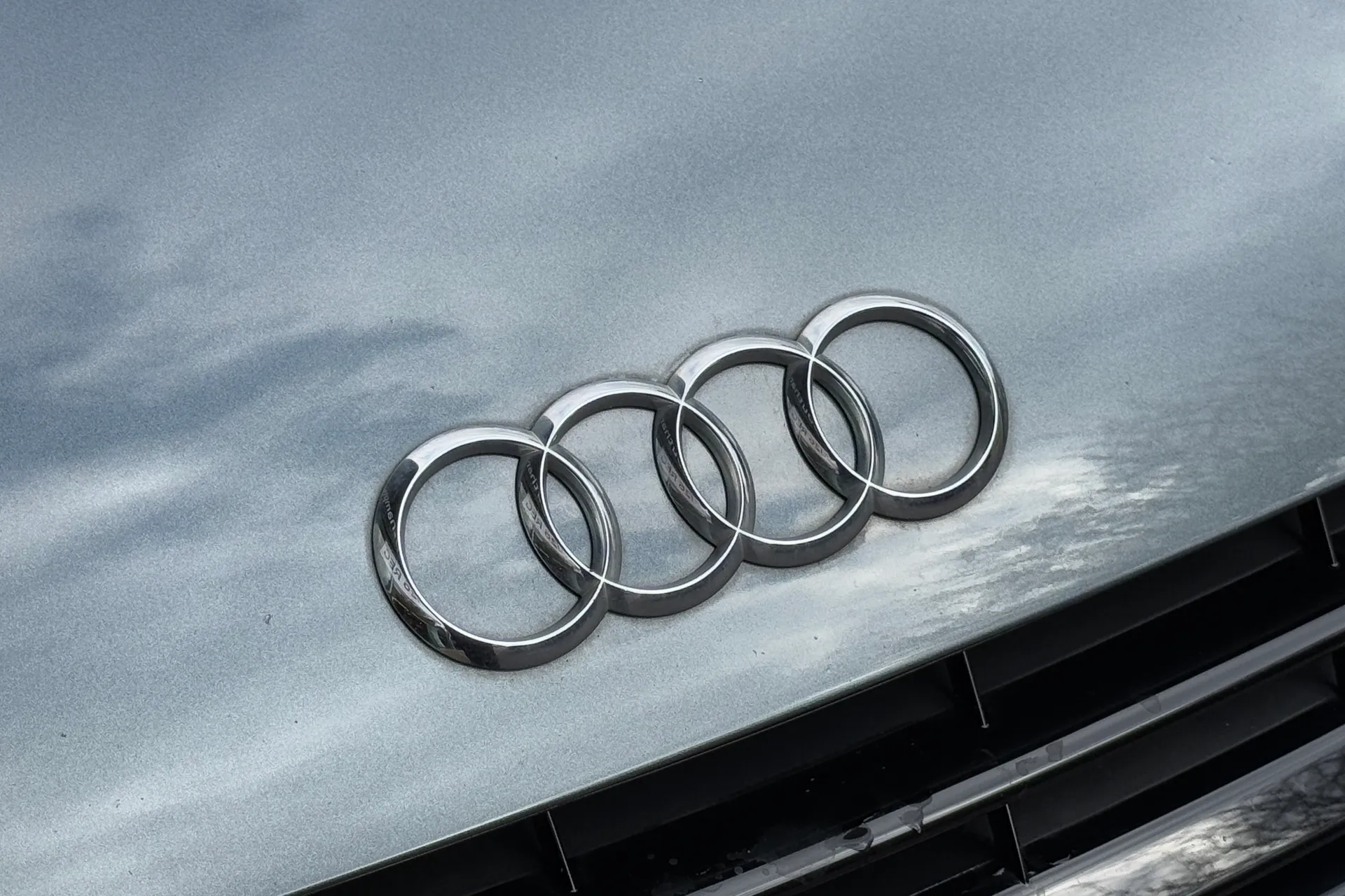 Audi TT thumbnail image number 52