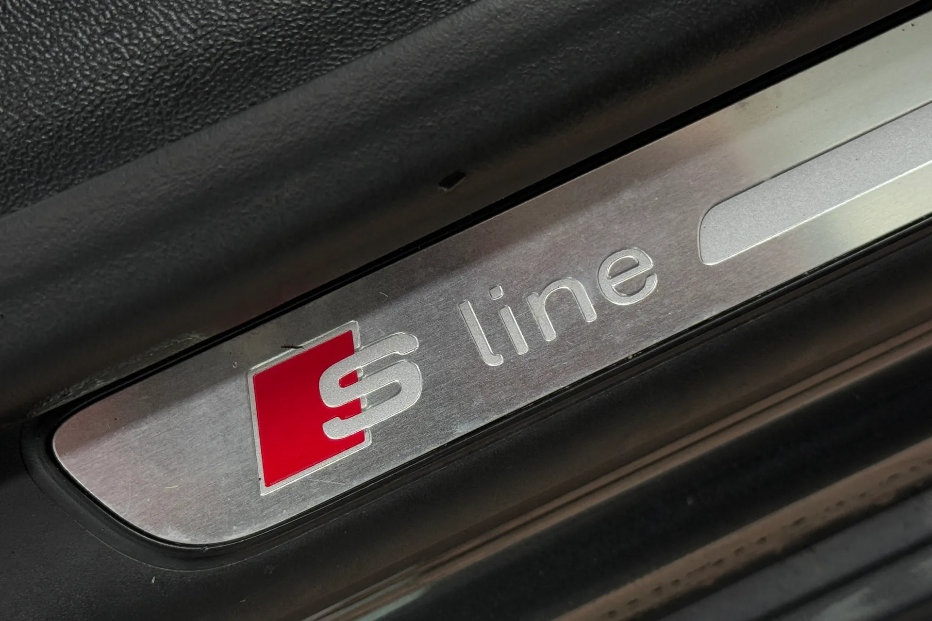 Audi TT thumbnail image number 55