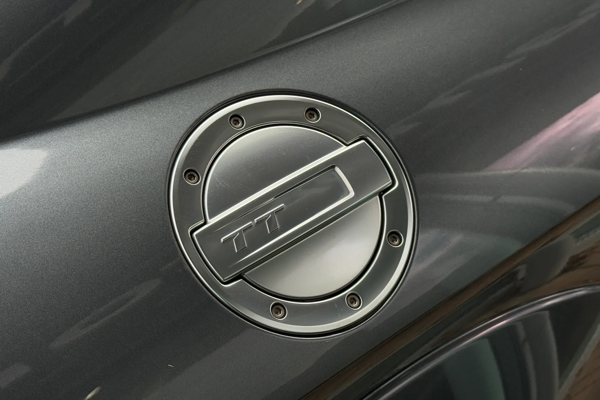 Audi TT thumbnail image number 36