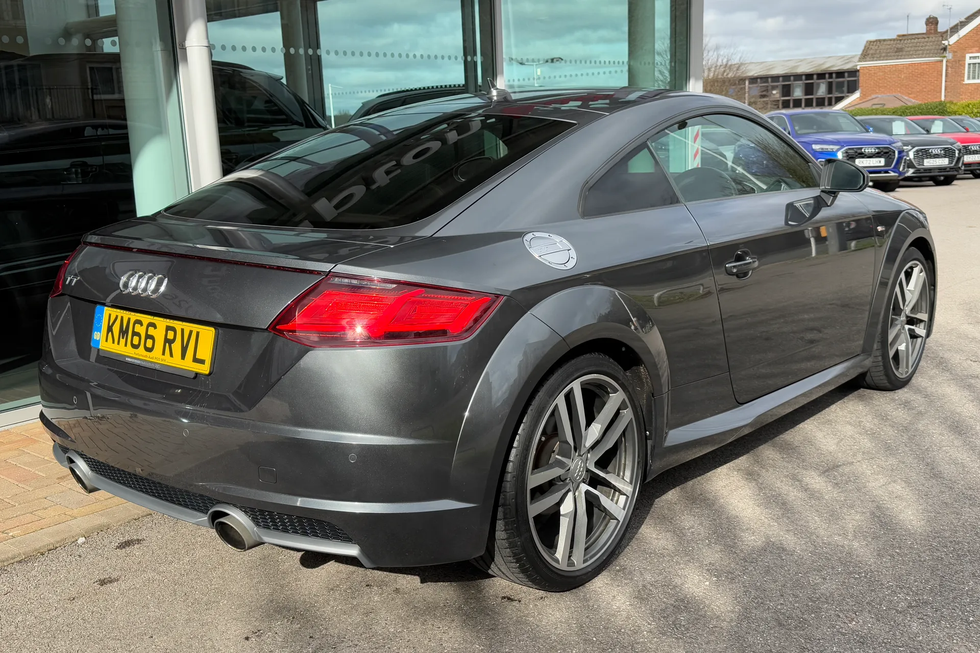 Audi TT thumbnail image number 56