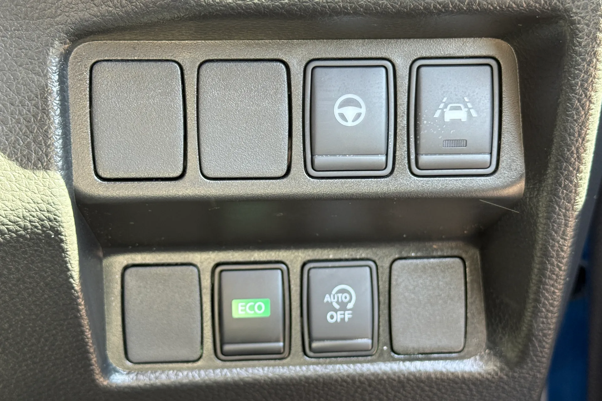 NISSAN QASHQAI thumbnail image number 17