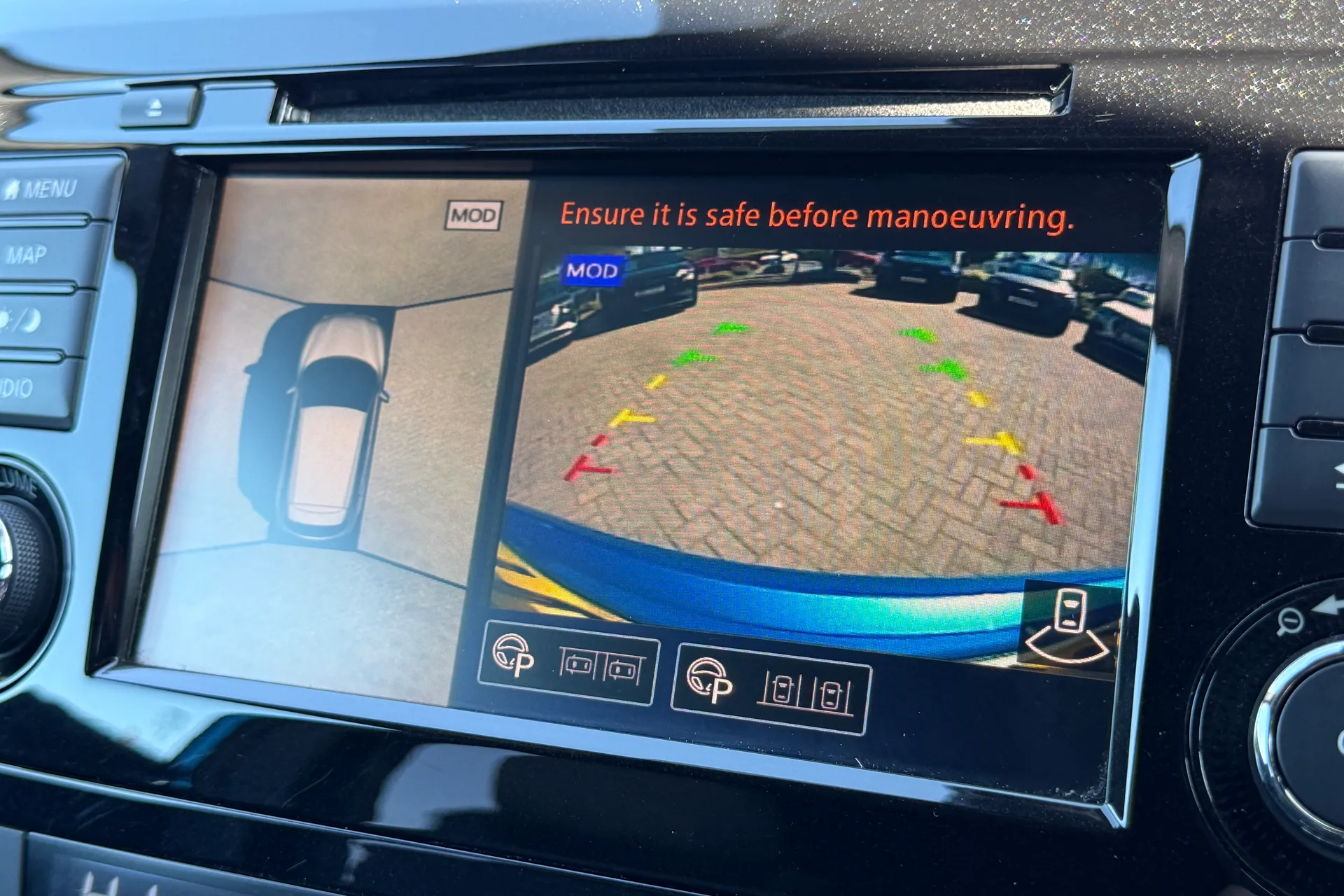 NISSAN QASHQAI thumbnail image number 4