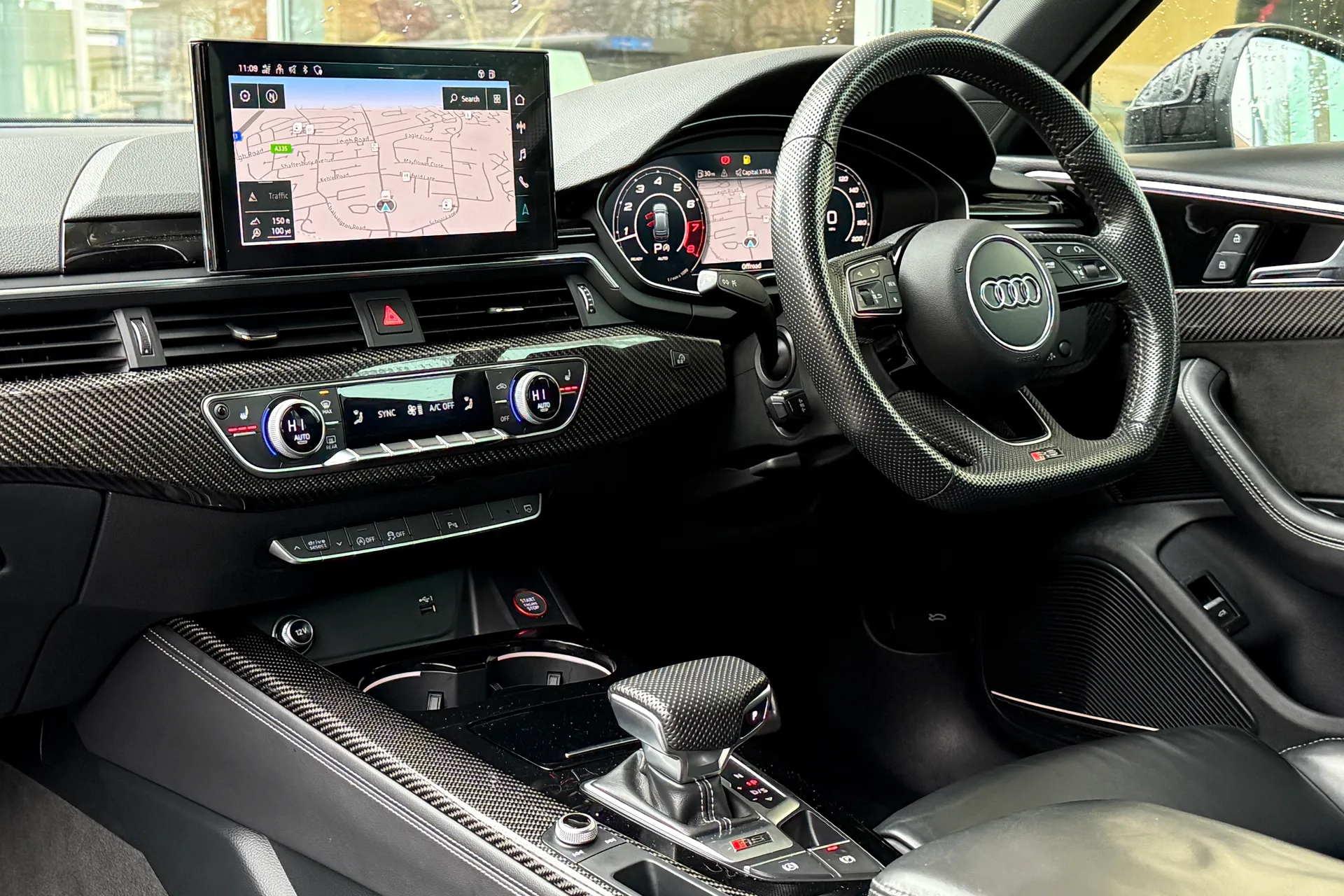 Audi RS4 thumbnail image number 53