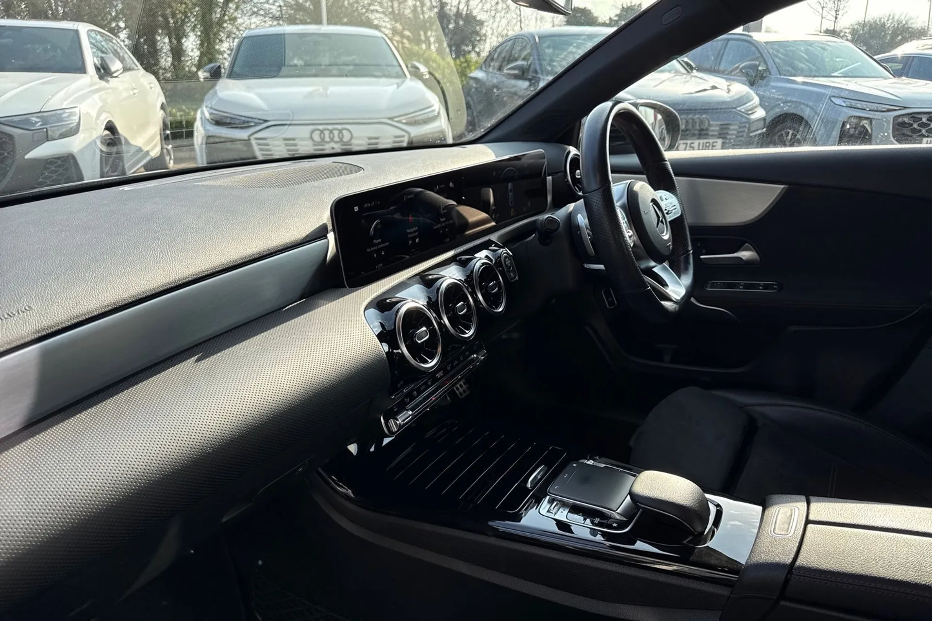 MERCEDES-BENZ A CLASS thumbnail image number 21