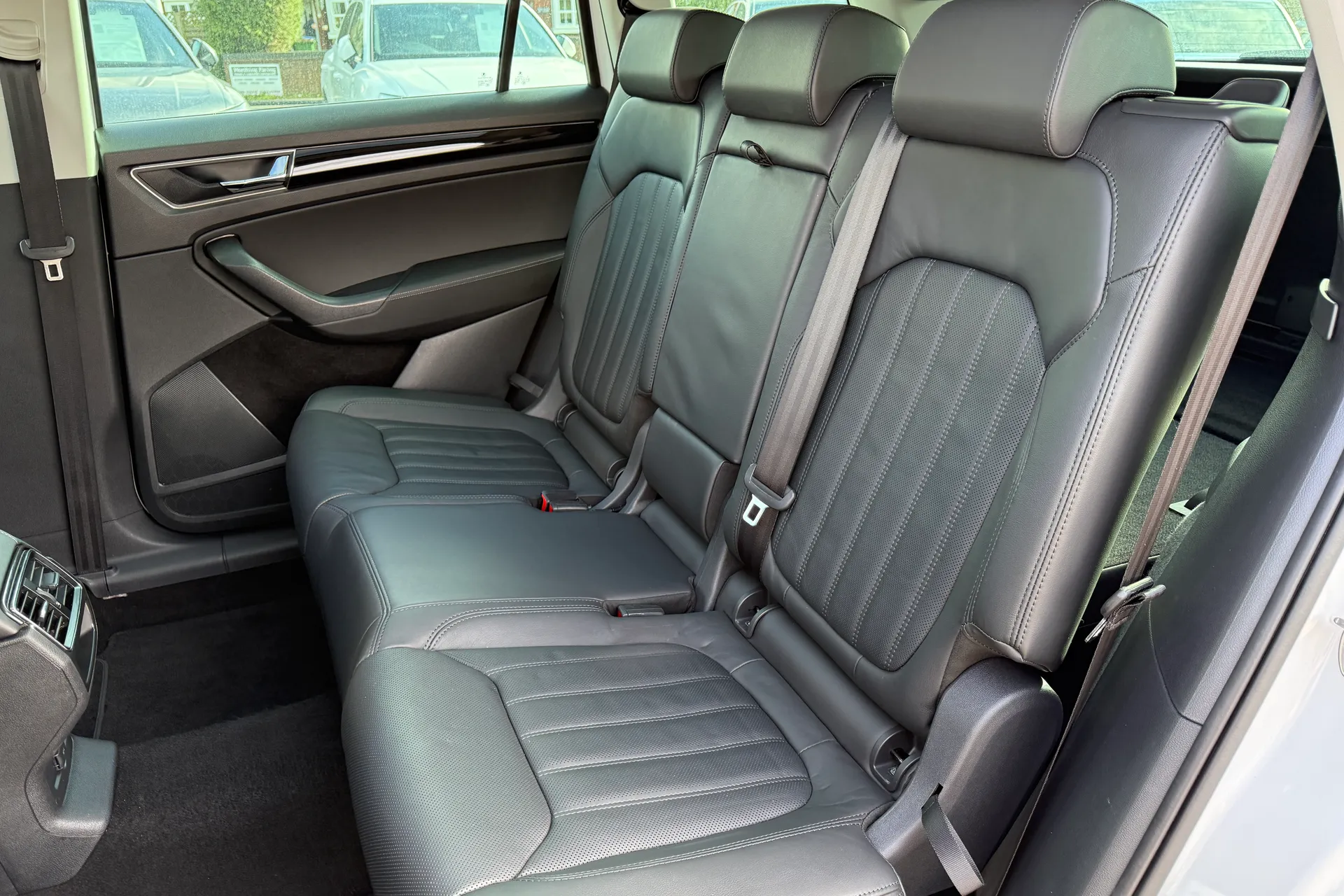 SKODA KODIAQ thumbnail image number 48