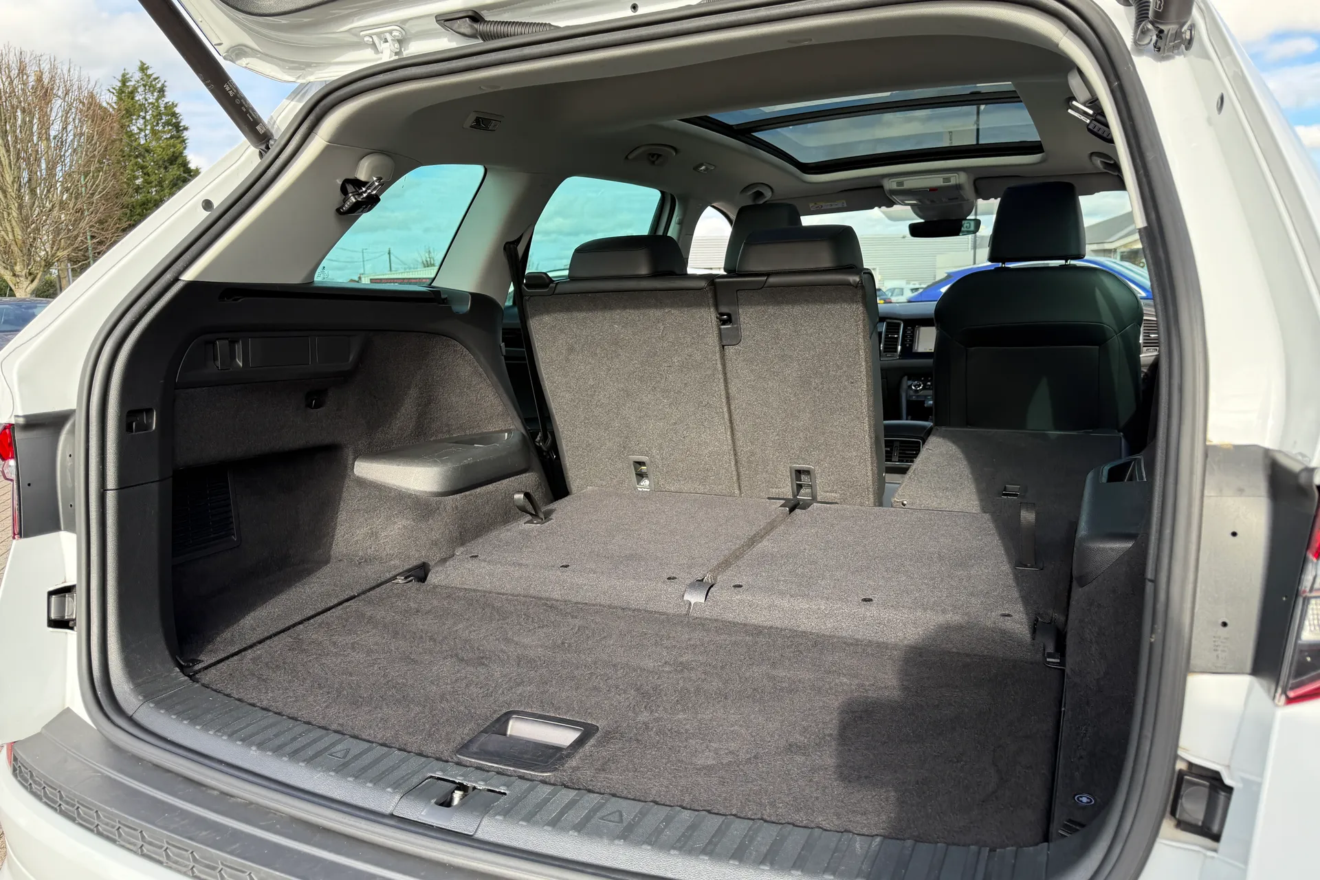 SKODA KODIAQ thumbnail image number 41