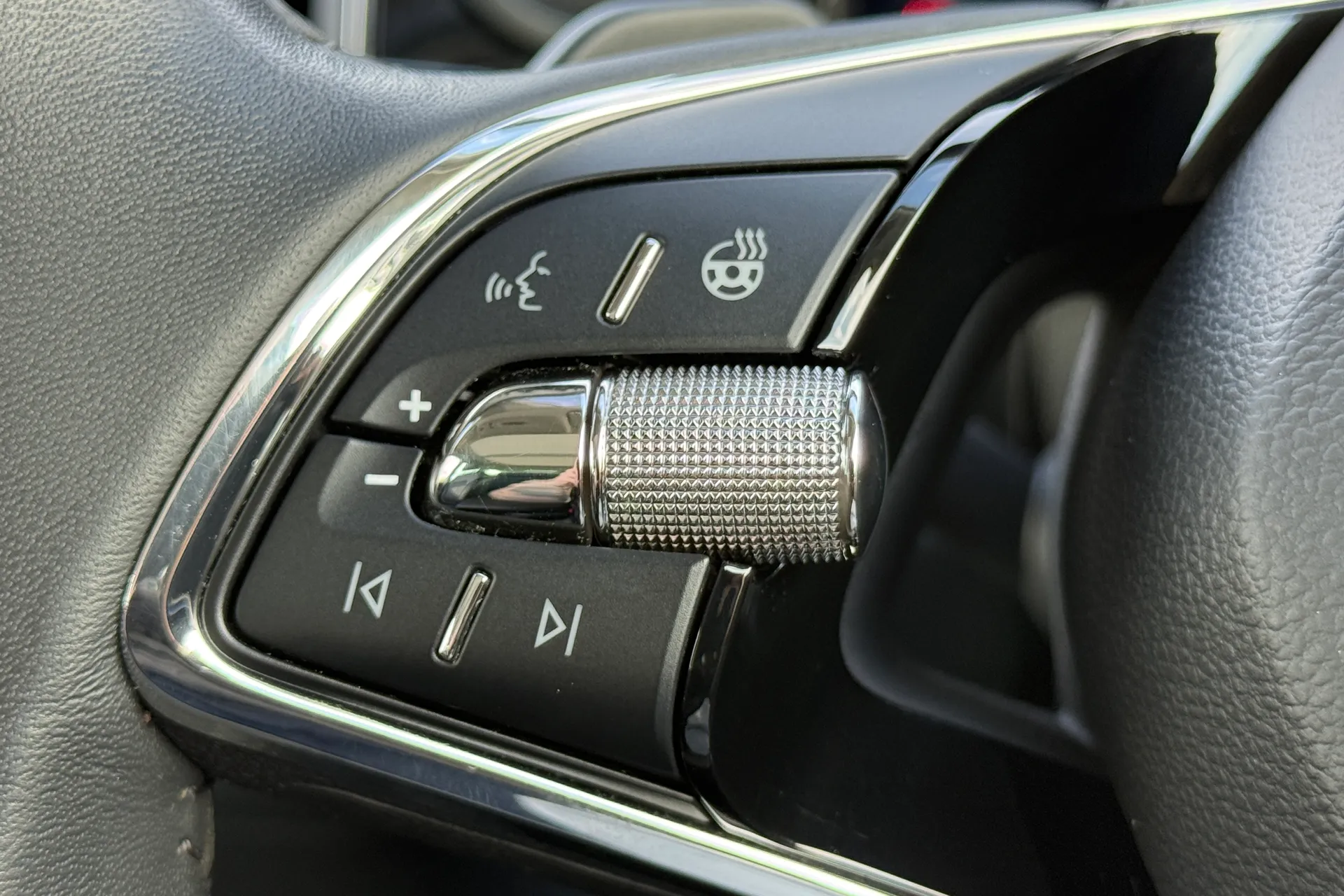 SKODA KODIAQ thumbnail image number 22