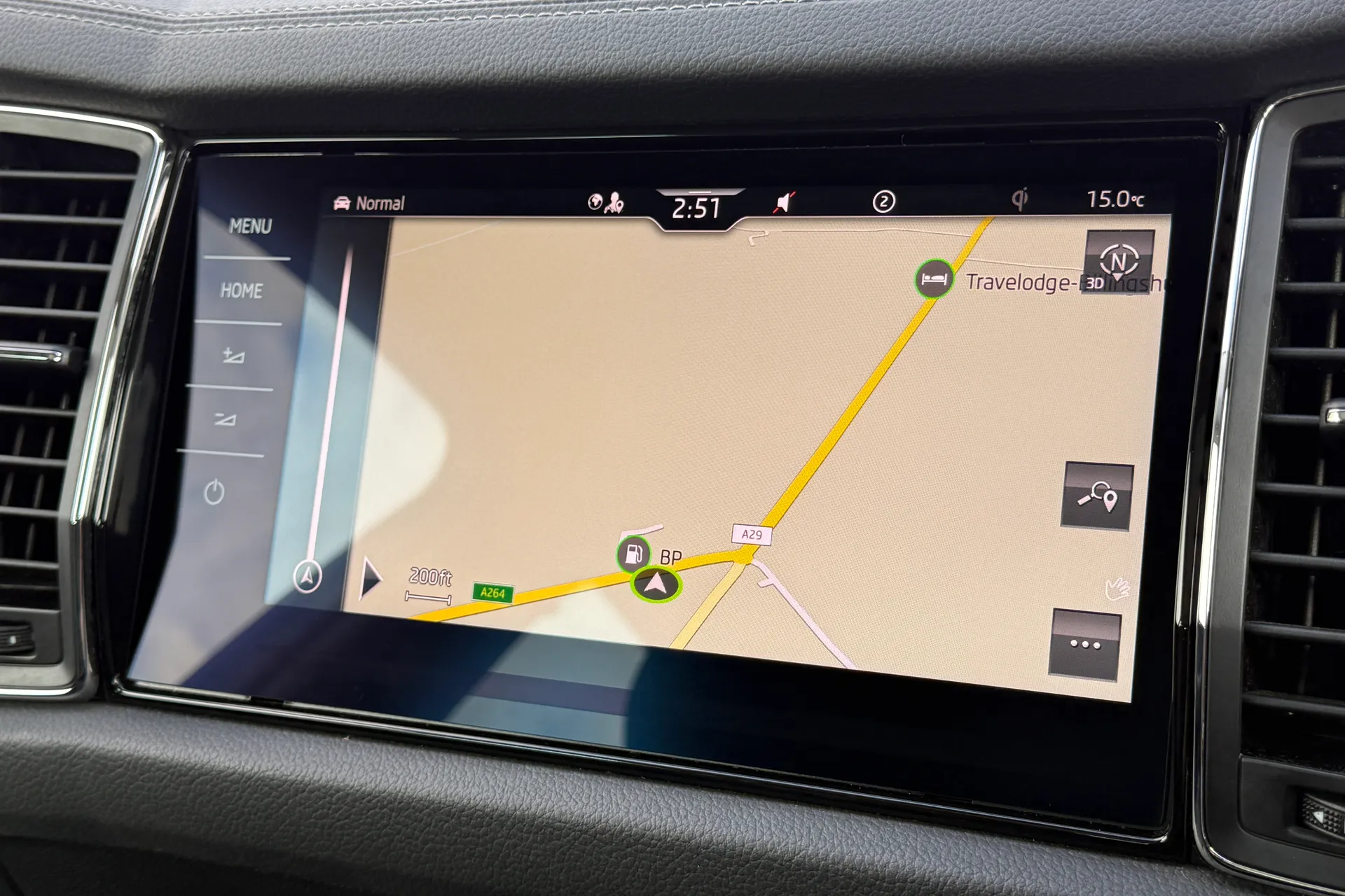 SKODA KODIAQ thumbnail image number 5