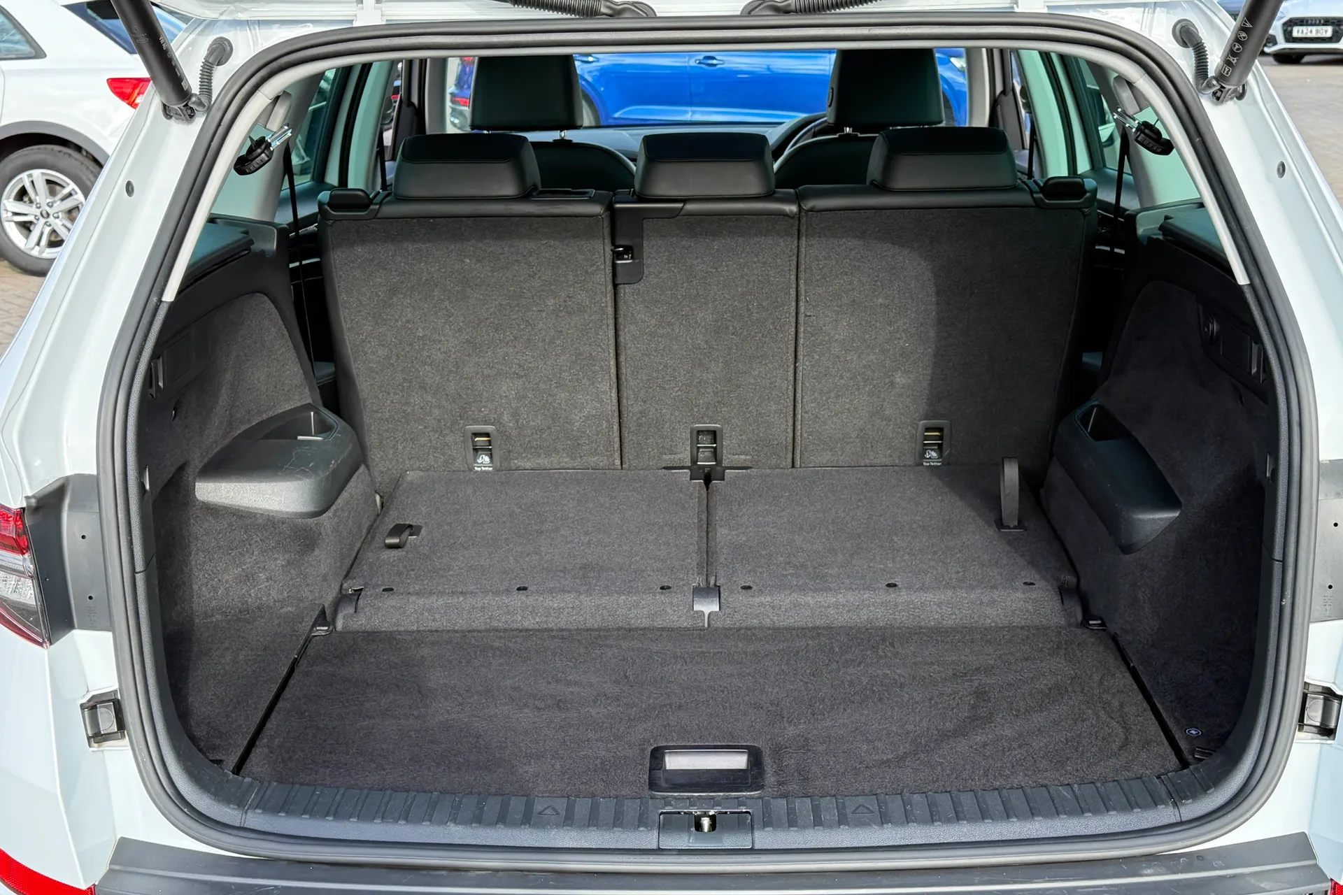 SKODA KODIAQ thumbnail image number 39