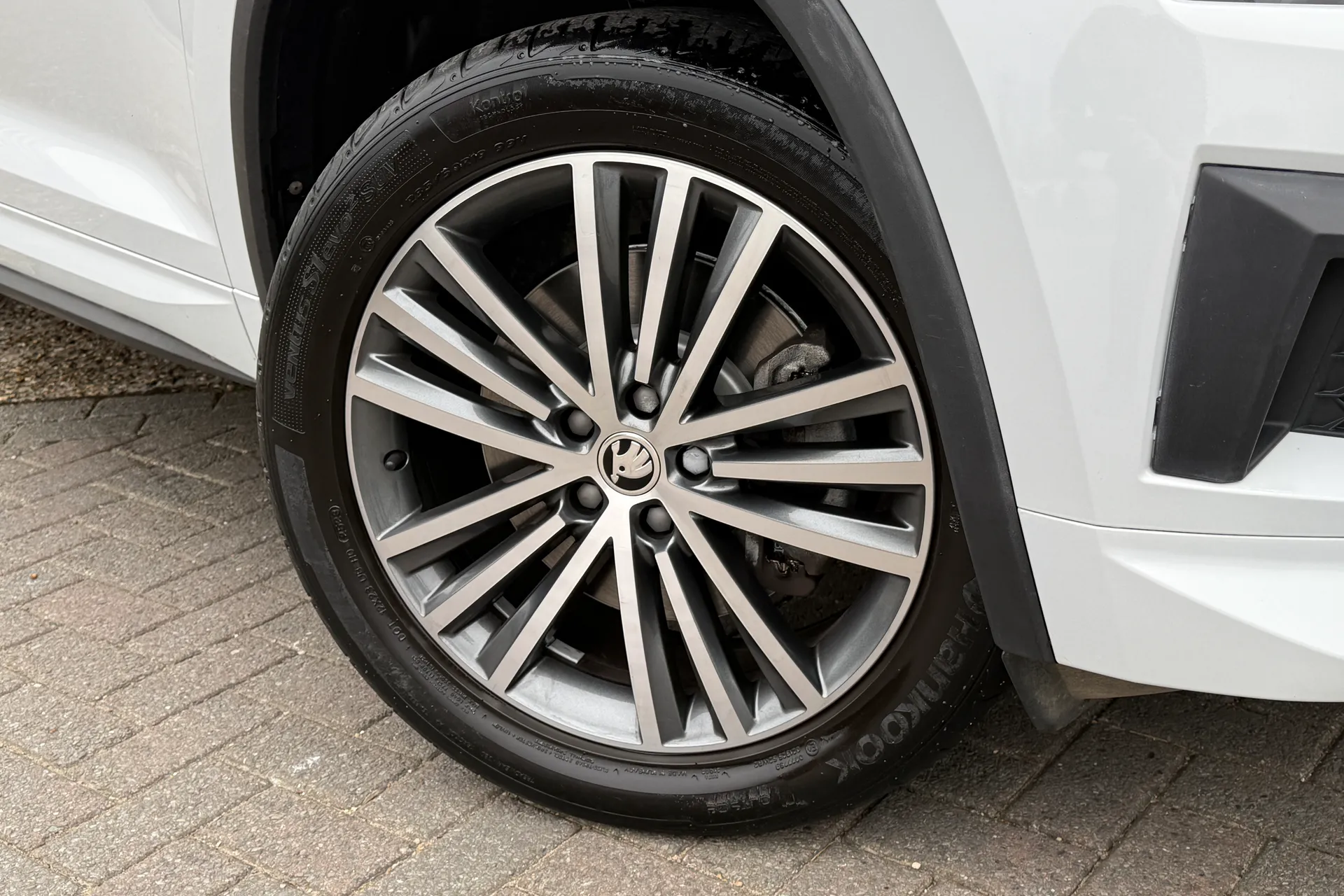 SKODA KODIAQ thumbnail image number 8