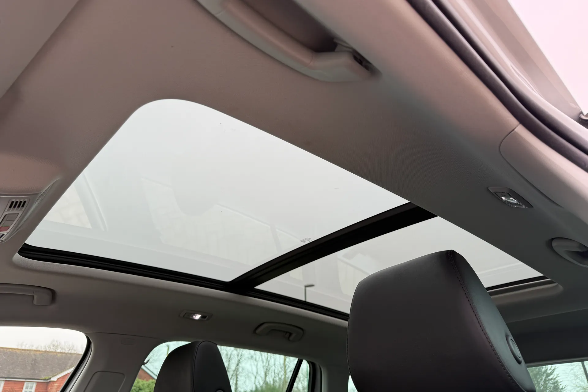 SKODA KODIAQ thumbnail image number 34