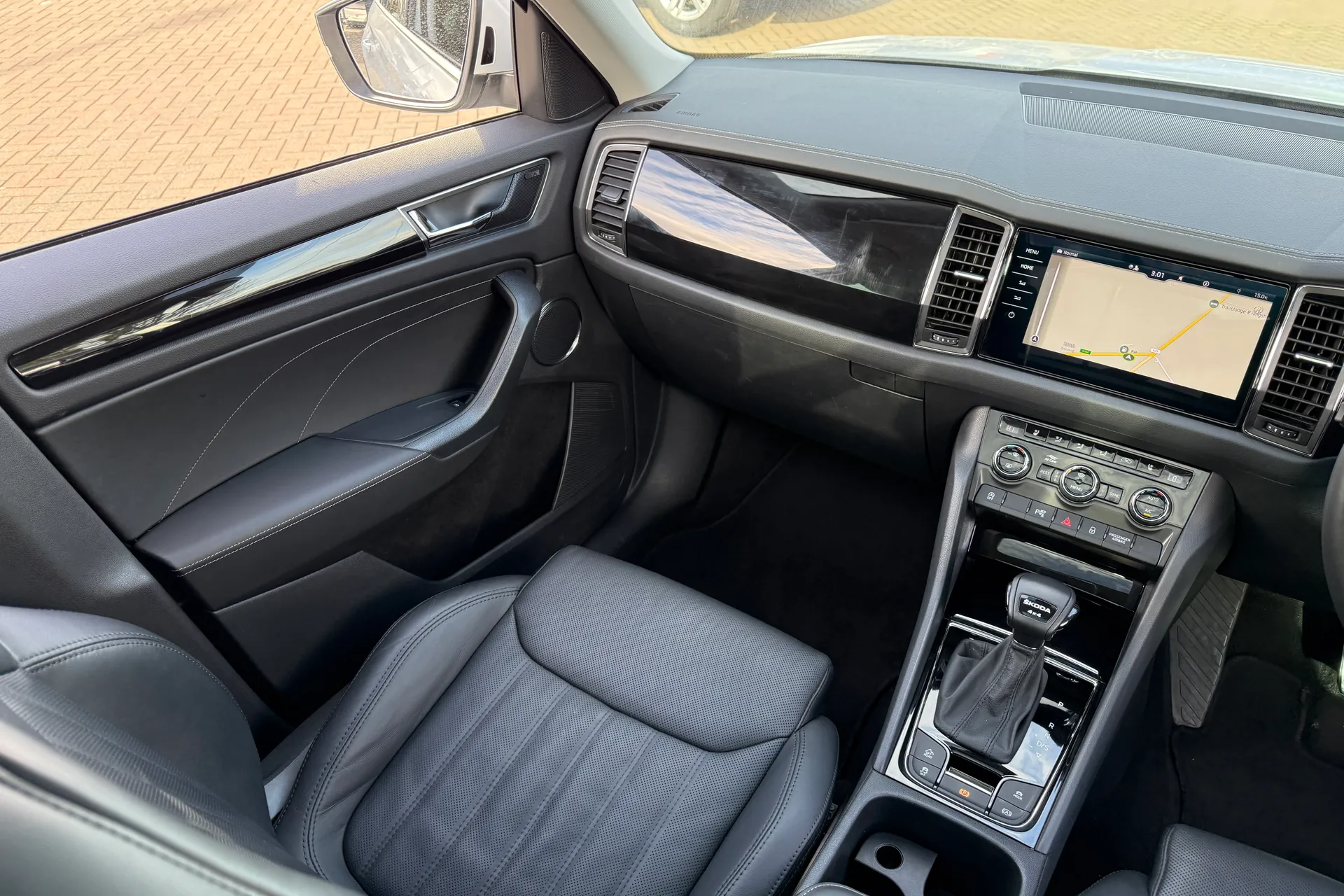 SKODA KODIAQ thumbnail image number 44