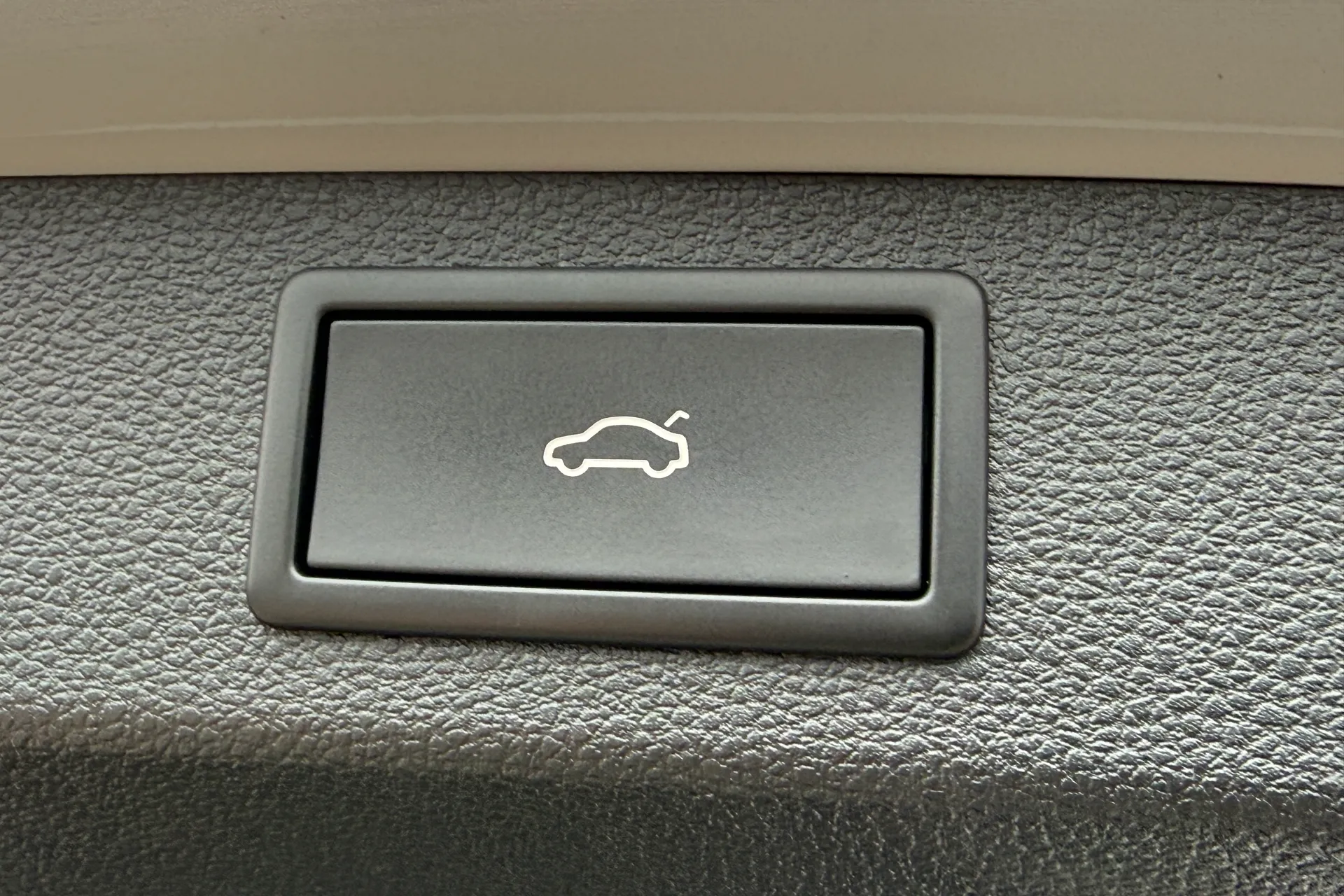 SKODA KODIAQ thumbnail image number 42