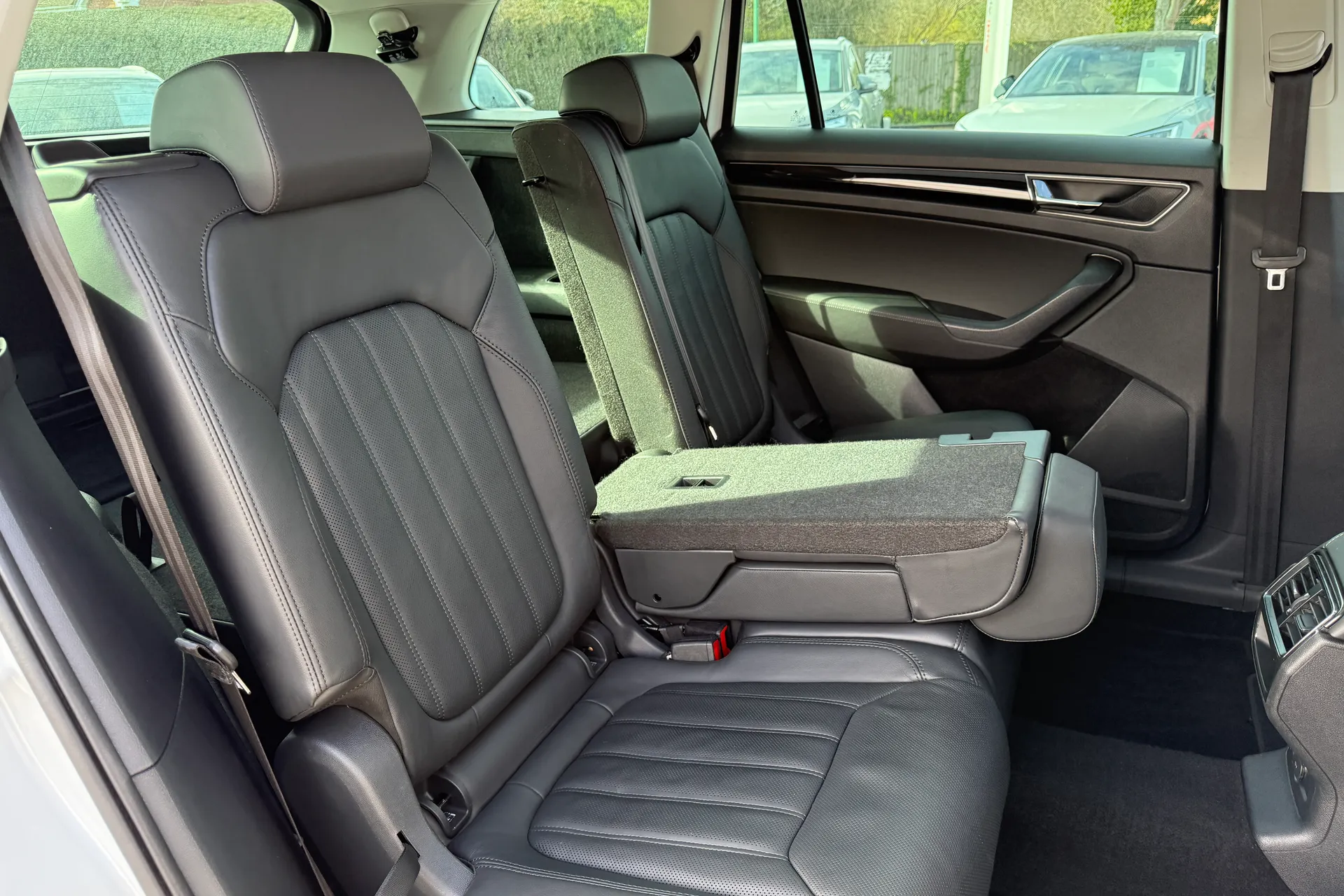 SKODA KODIAQ thumbnail image number 51