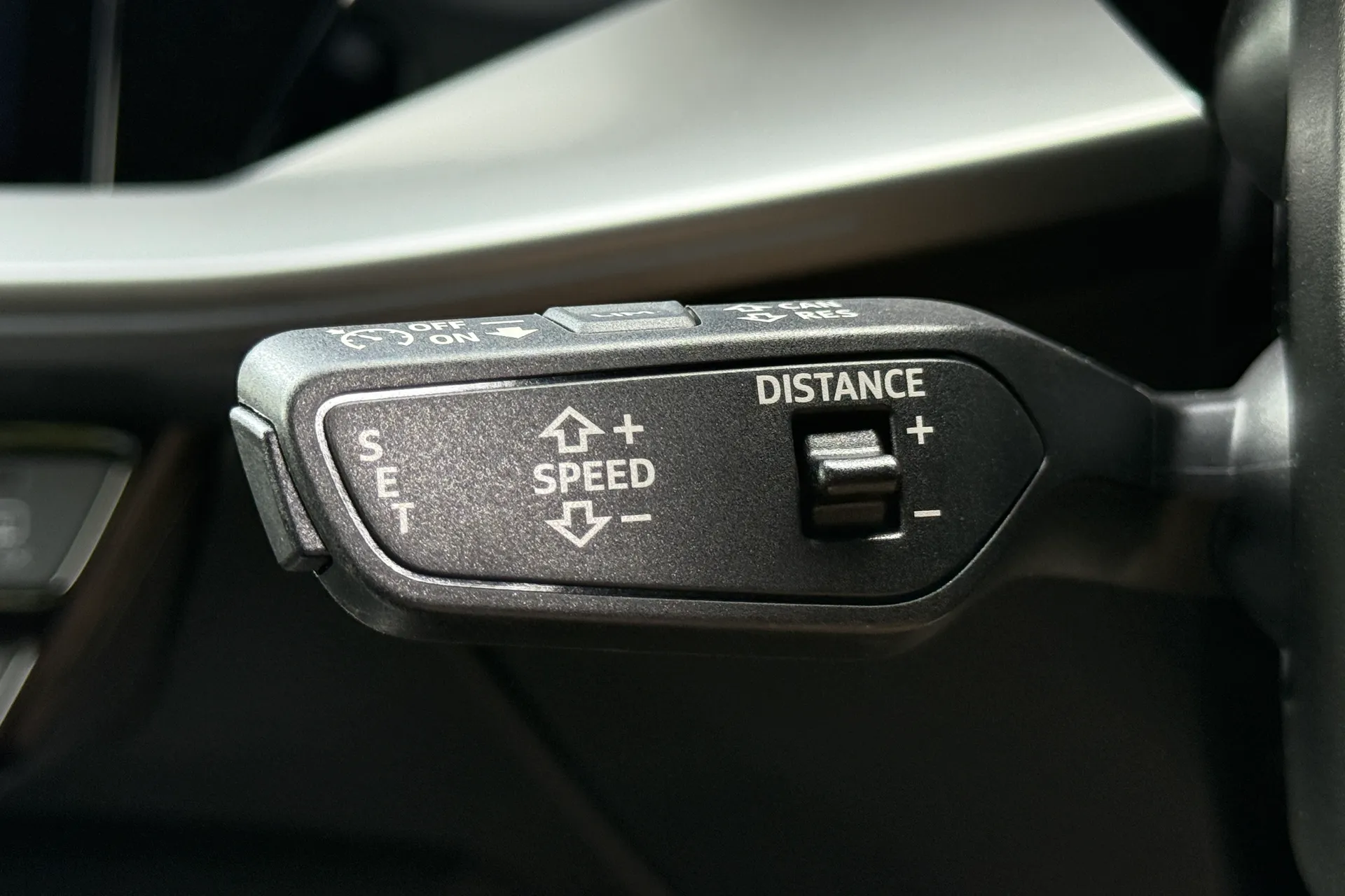 Audi A3 thumbnail image number 21