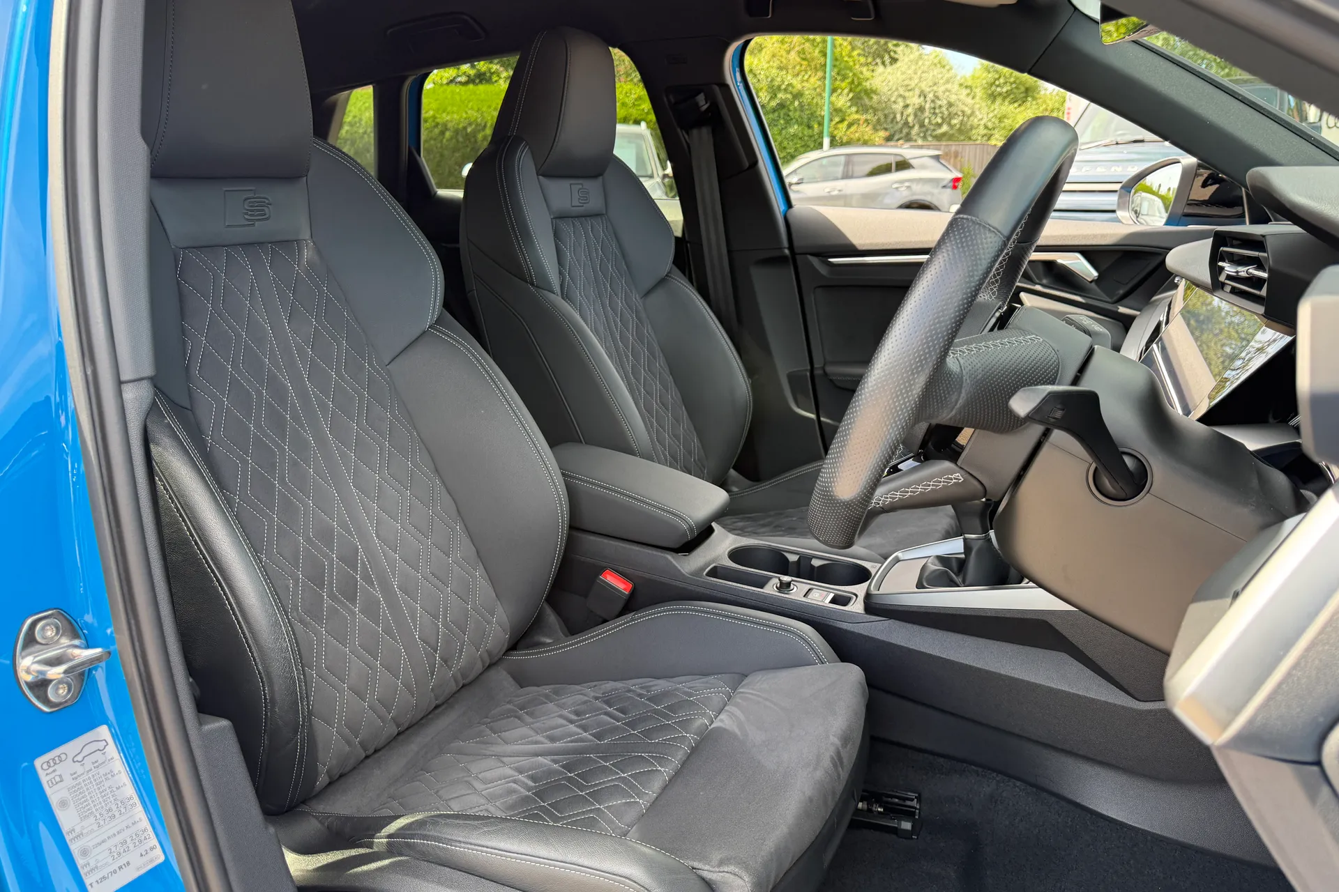 Audi A3 thumbnail image number 31