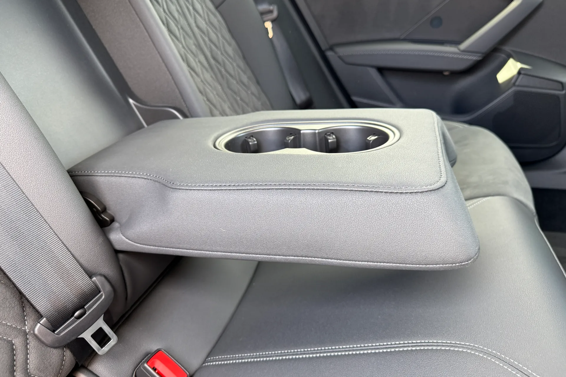 Audi A3 thumbnail image number 50