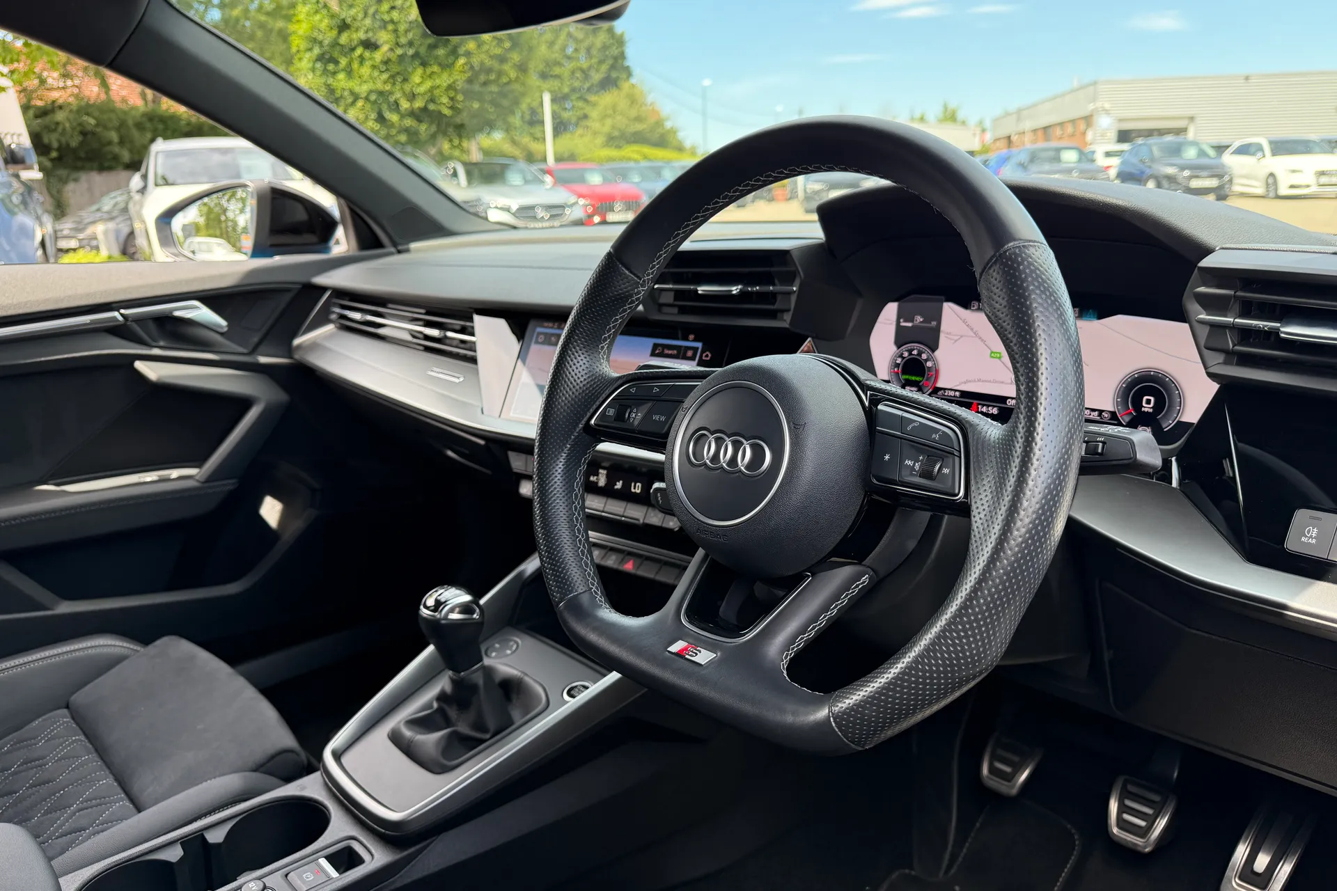 Audi A3 thumbnail image number 32