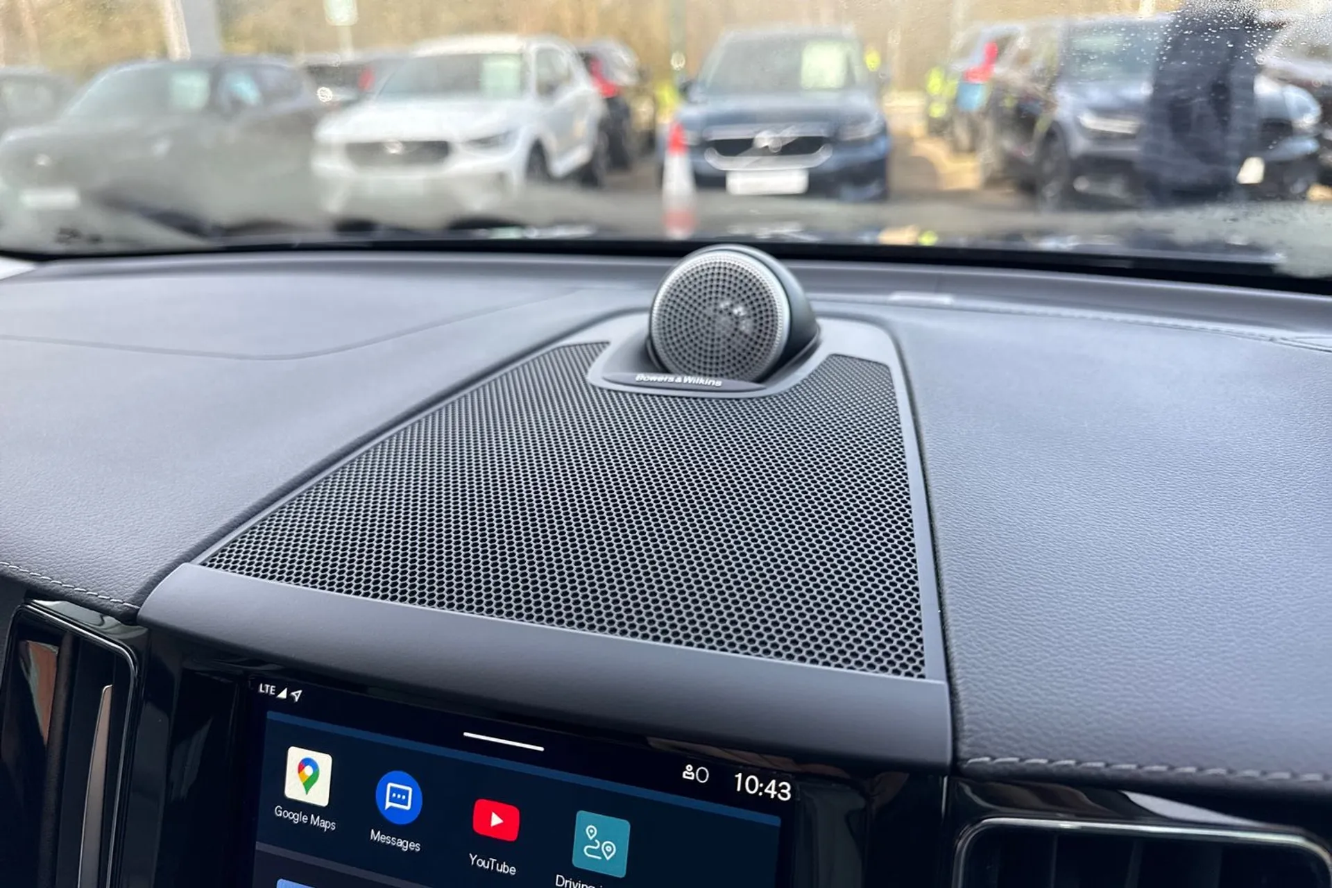 Volvo XC60 thumbnail image number 44