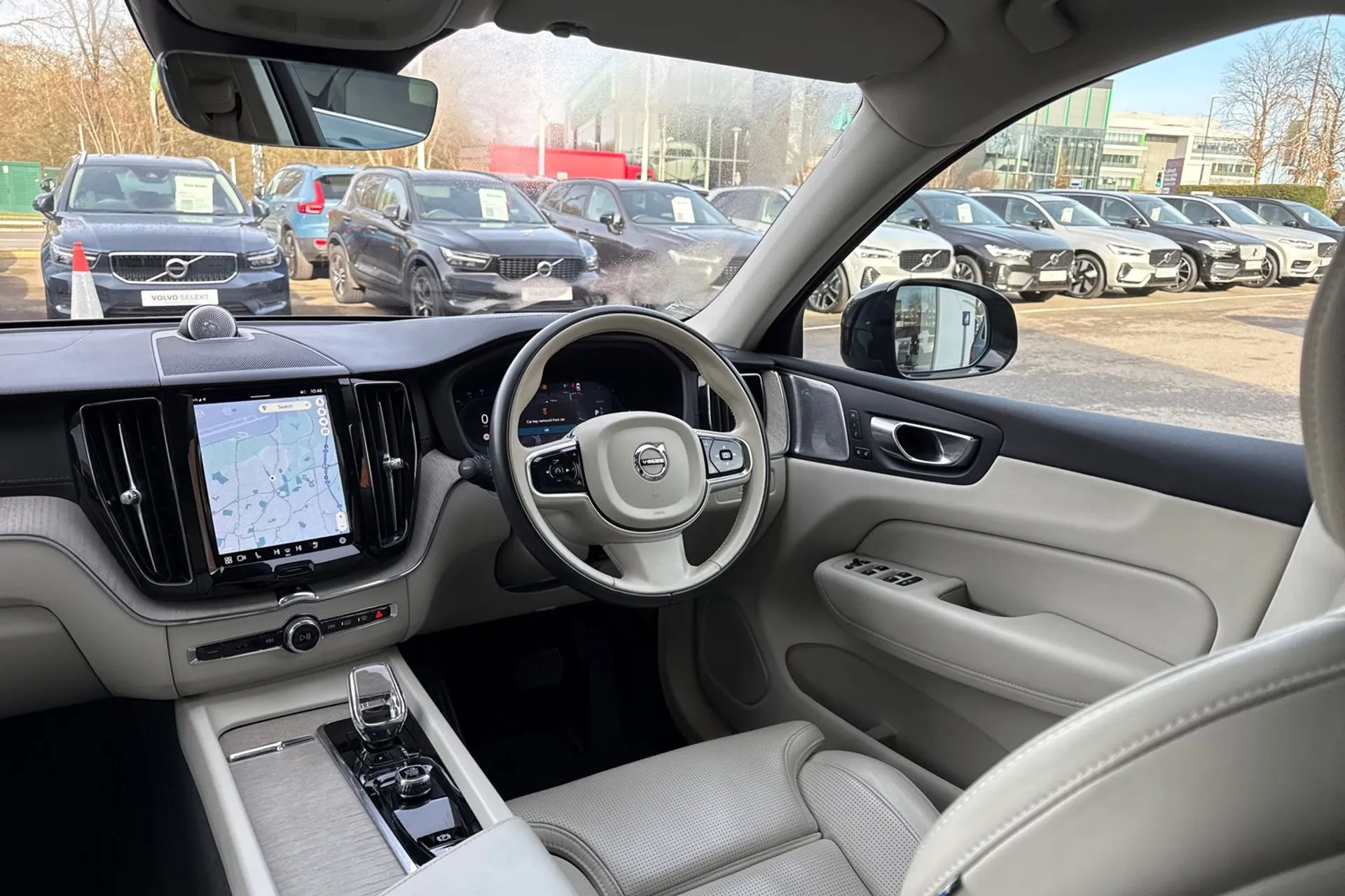 Volvo XC60 thumbnail image number 33