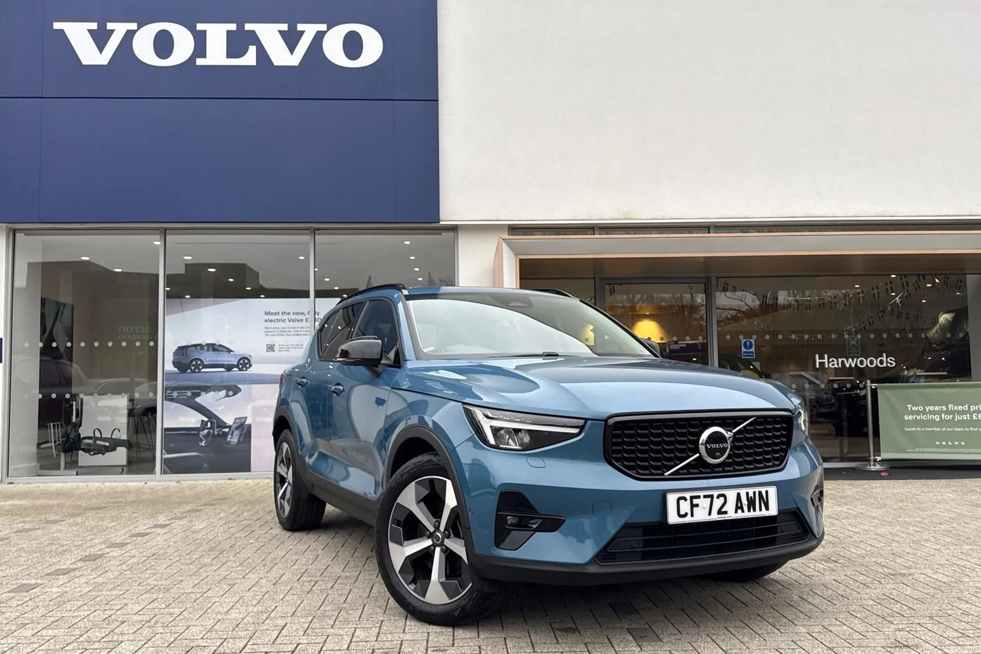Volvo XC40 focused image
