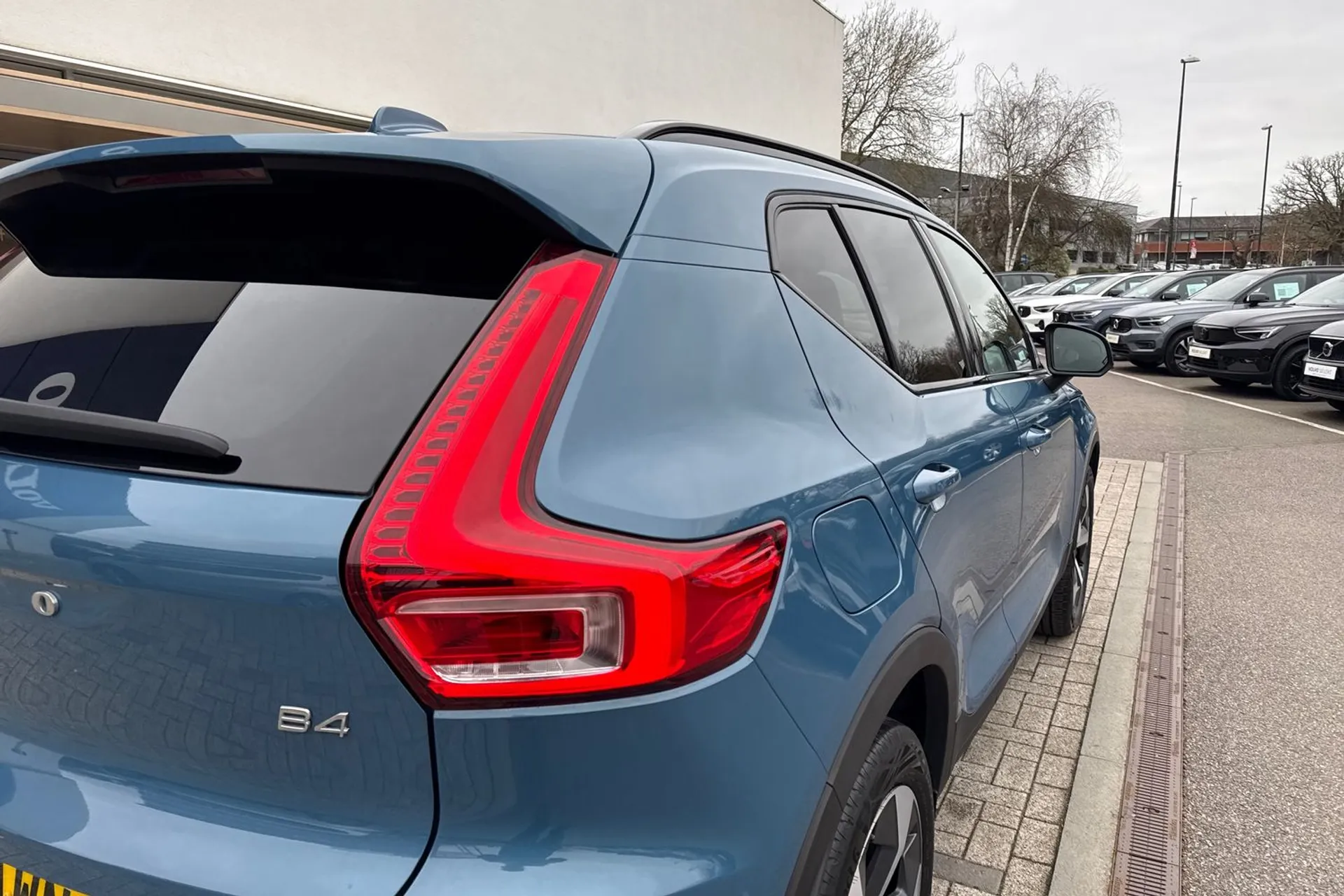 Volvo XC40 thumbnail image number 15
