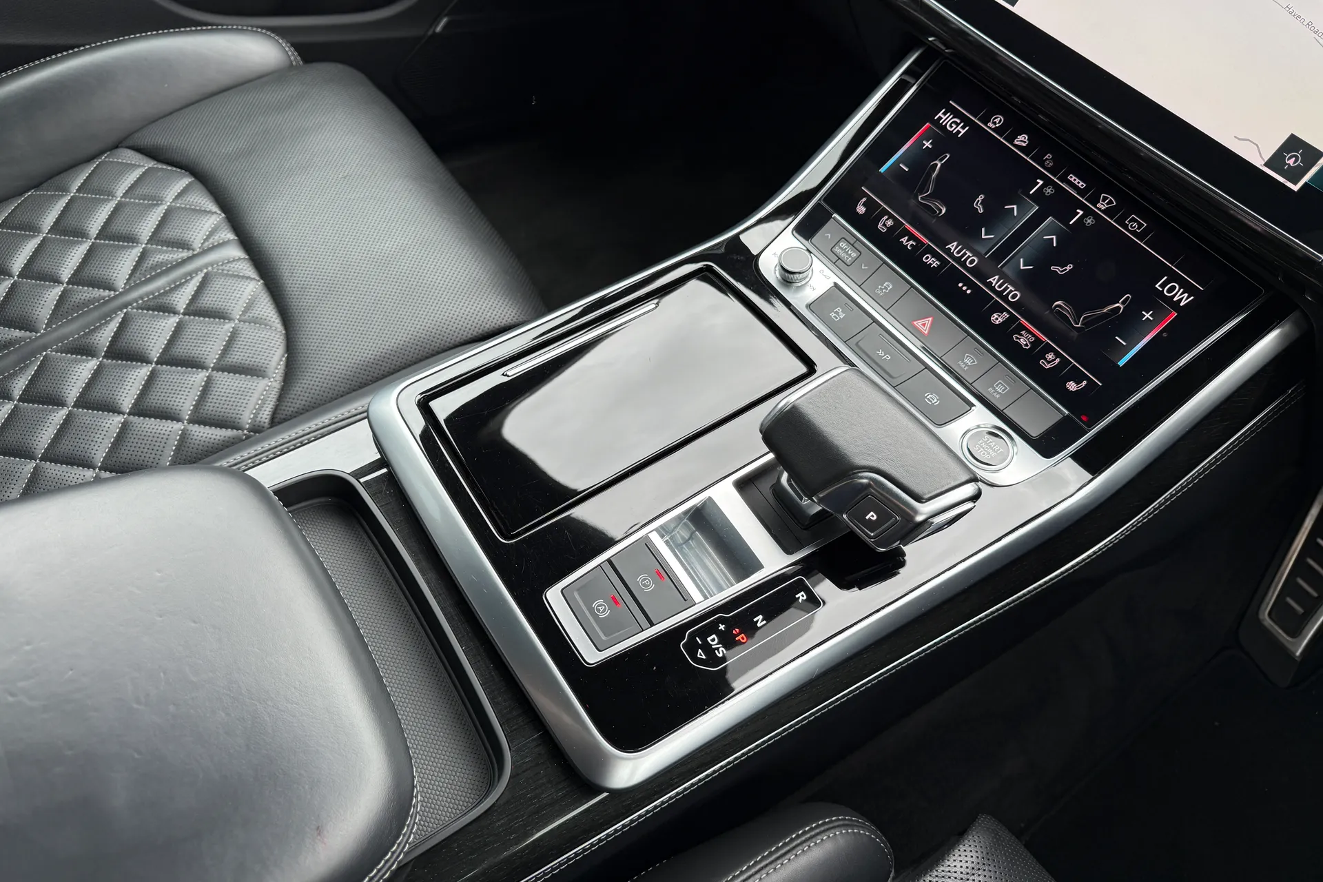 Audi Q7 thumbnail image number 54
