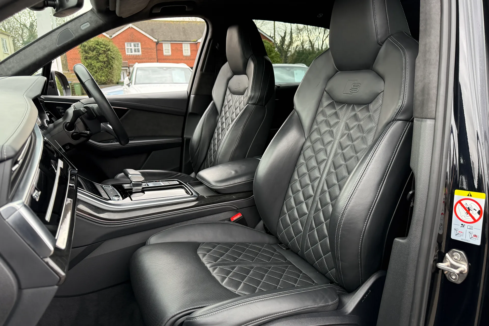 Audi Q7 thumbnail image number 39