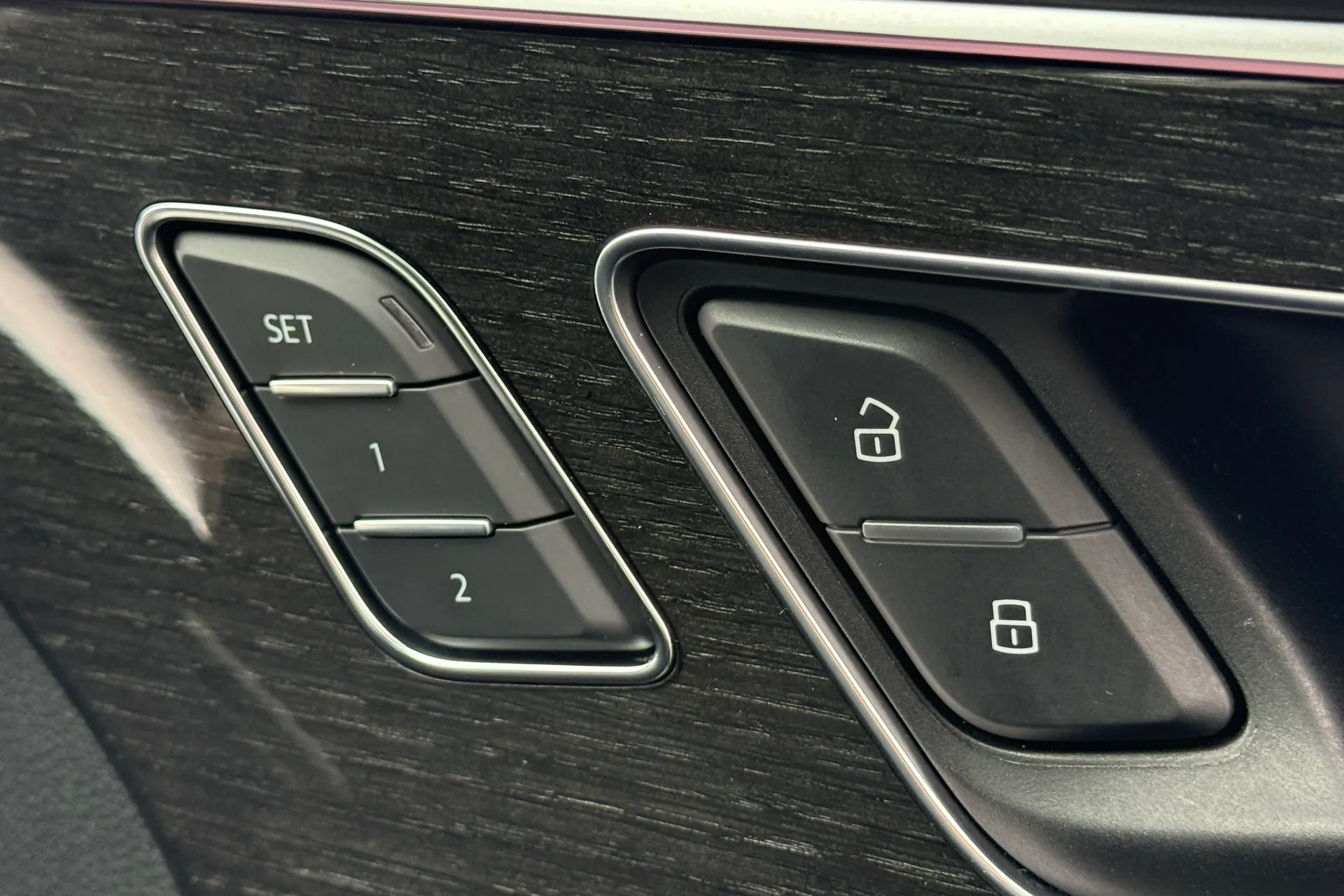 Audi Q7 thumbnail image number 24
