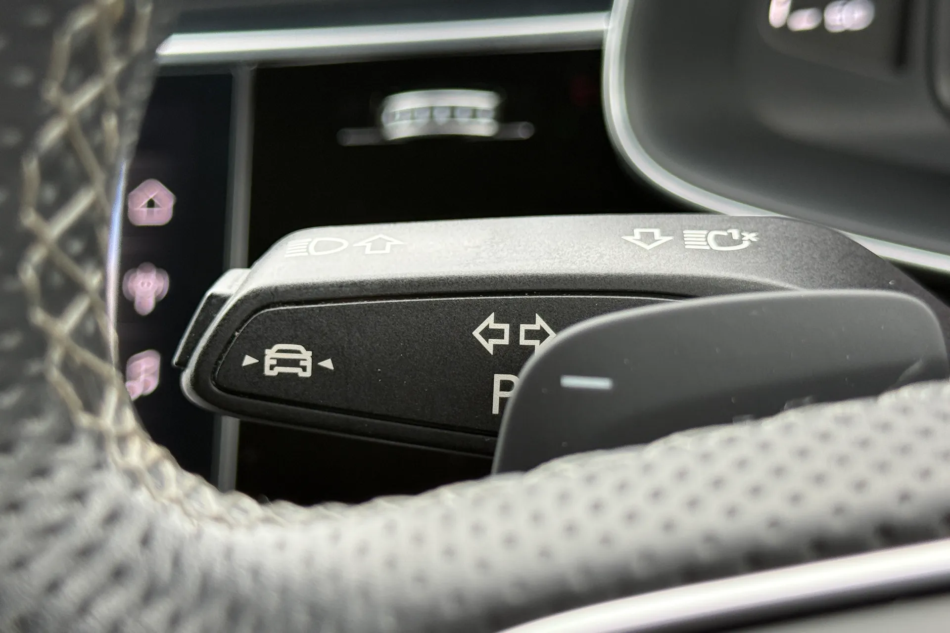Audi Q7 thumbnail image number 27