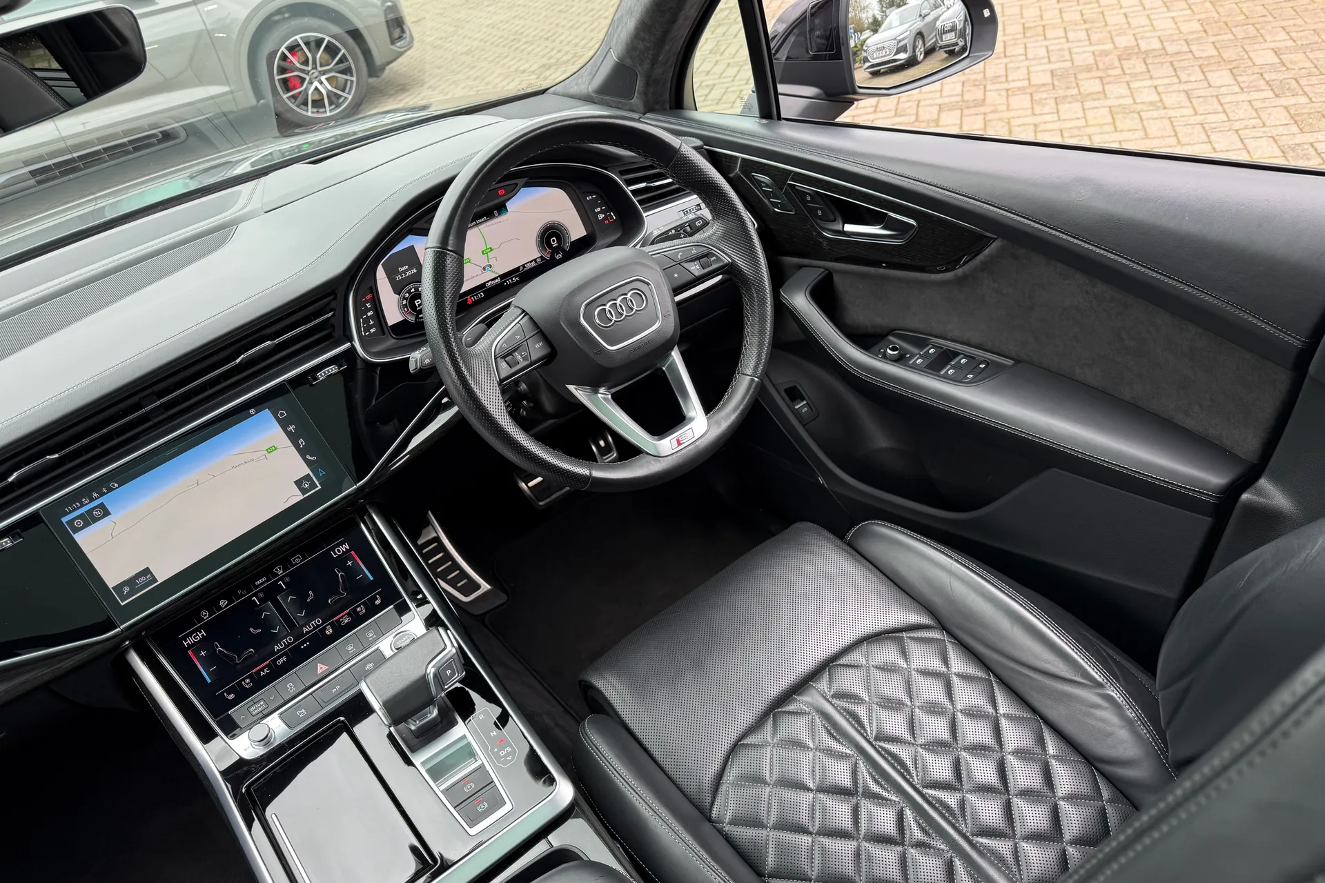 Audi Q7 thumbnail image number 56