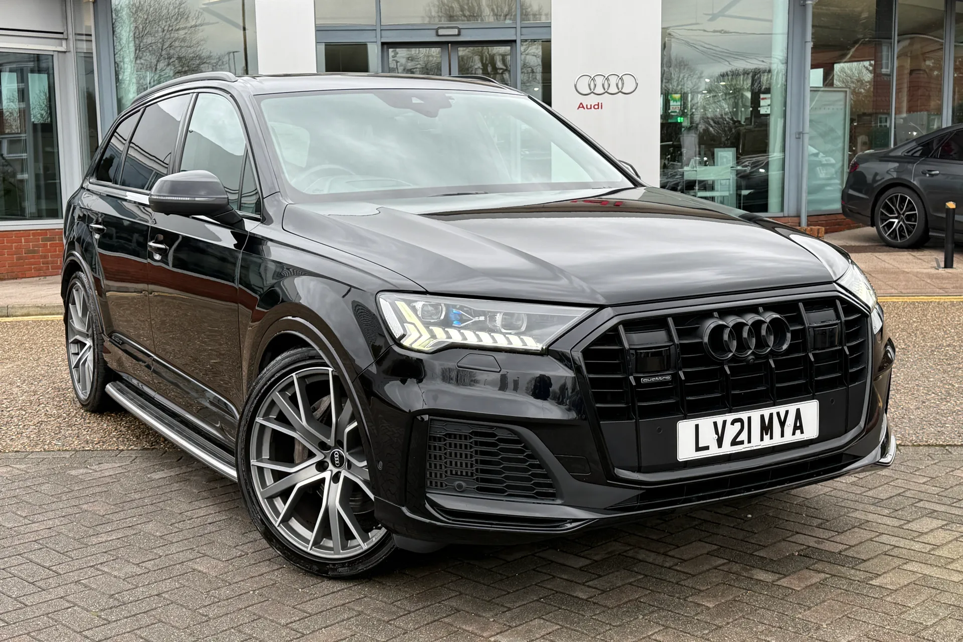 Audi Q7 thumbnail image number 33