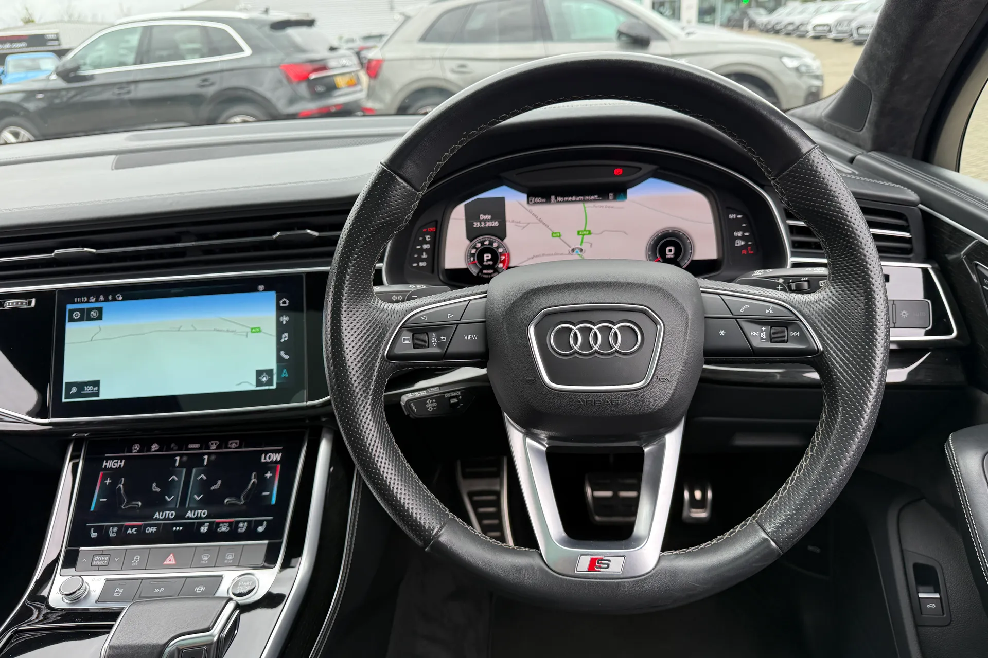 Audi Q7 thumbnail image number 6