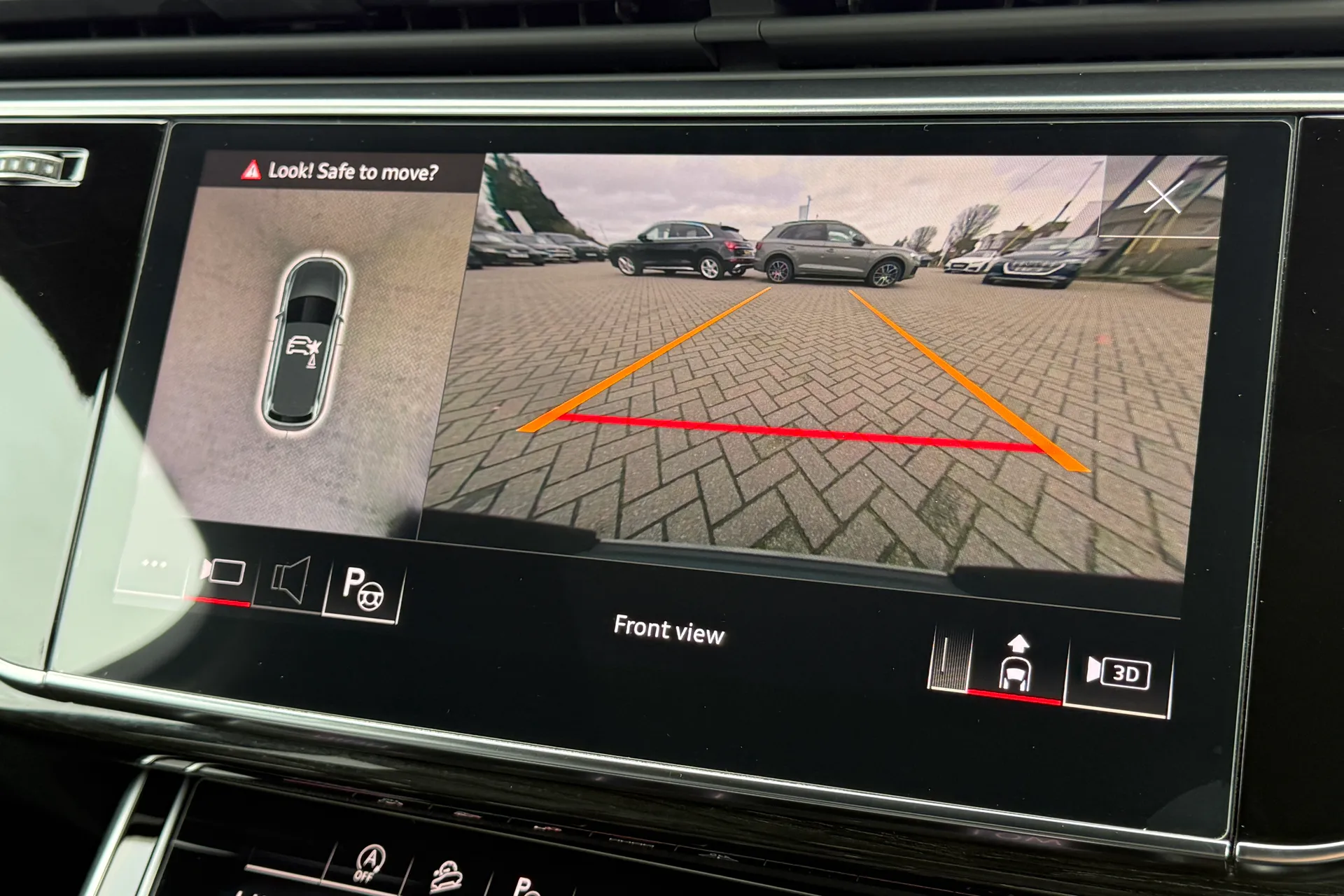 Audi Q7 thumbnail image number 12