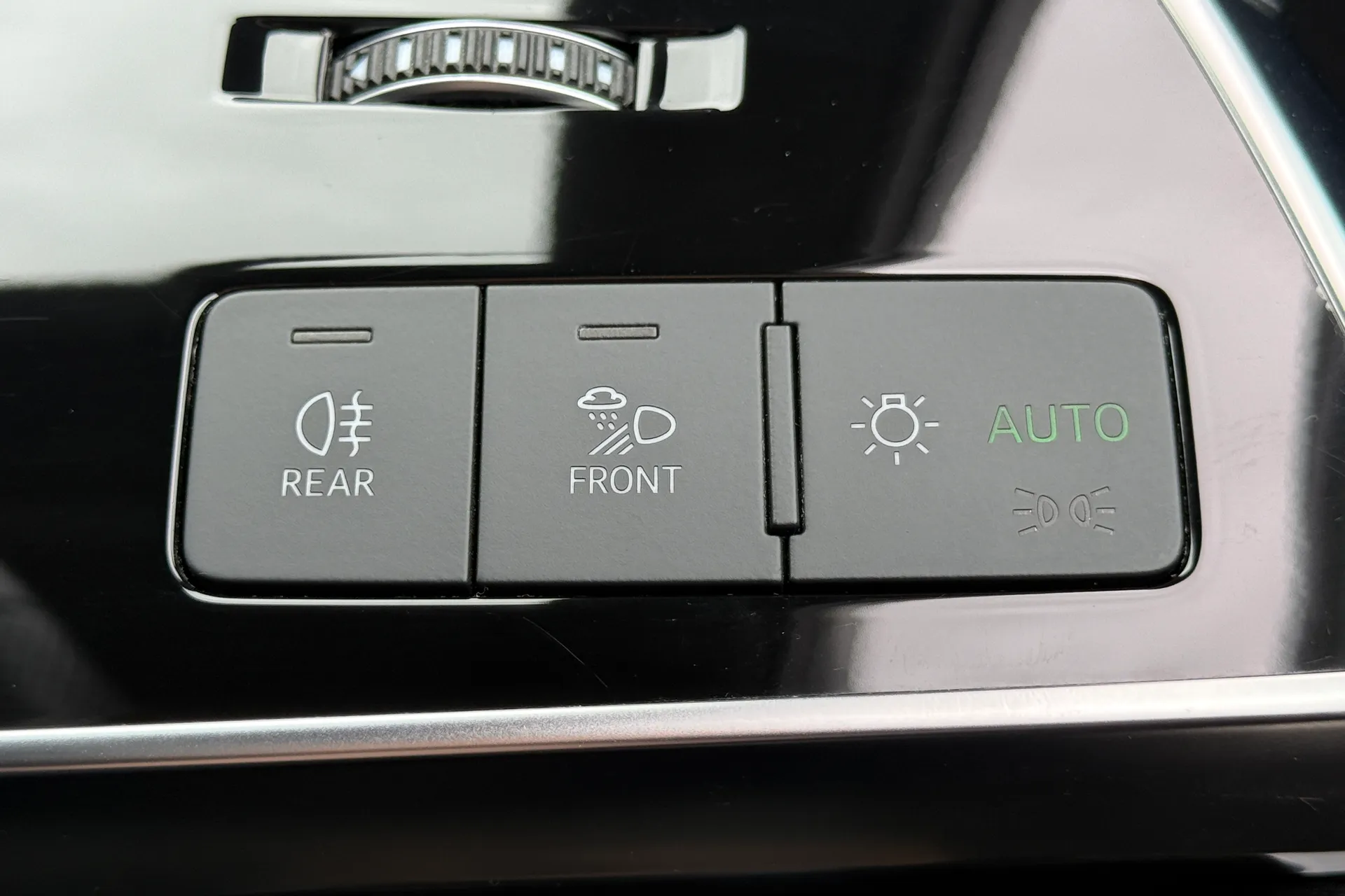 Audi Q7 thumbnail image number 32