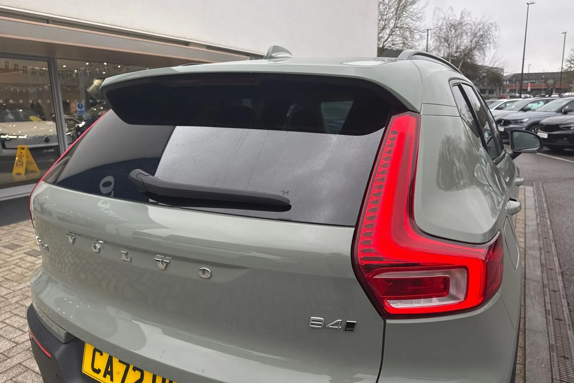 Volvo XC40 thumbnail image number 16