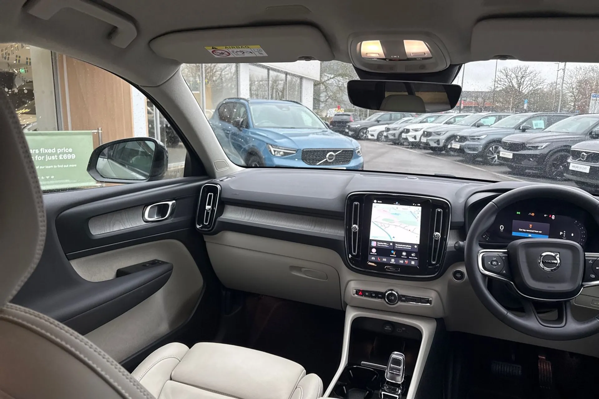 Volvo XC40 thumbnail image number 32