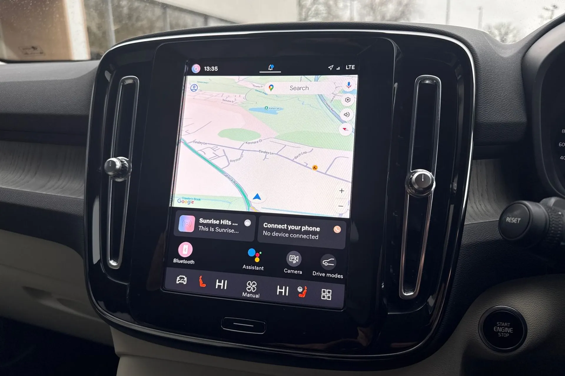 Volvo XC40 thumbnail image number 5