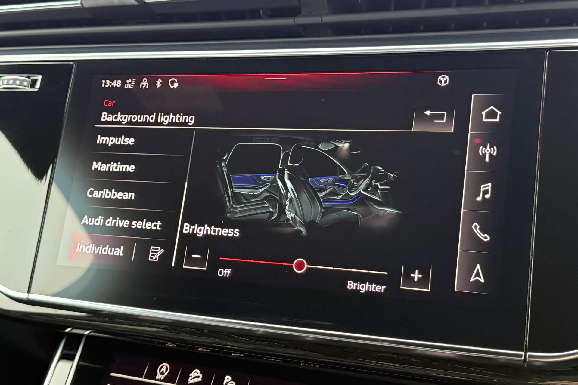 Audi Q7 thumbnail image number 12