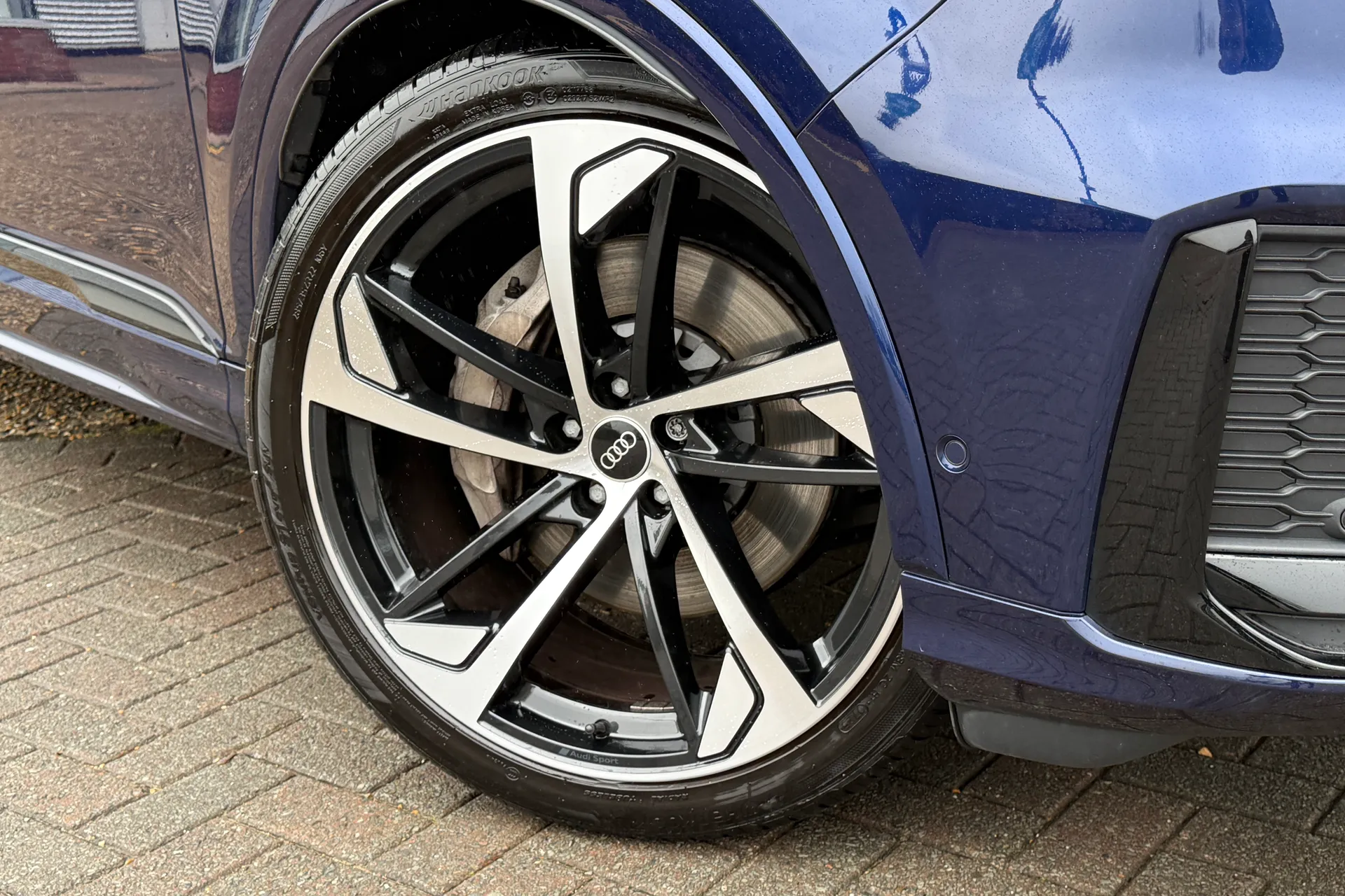 Audi Q7 thumbnail image number 7