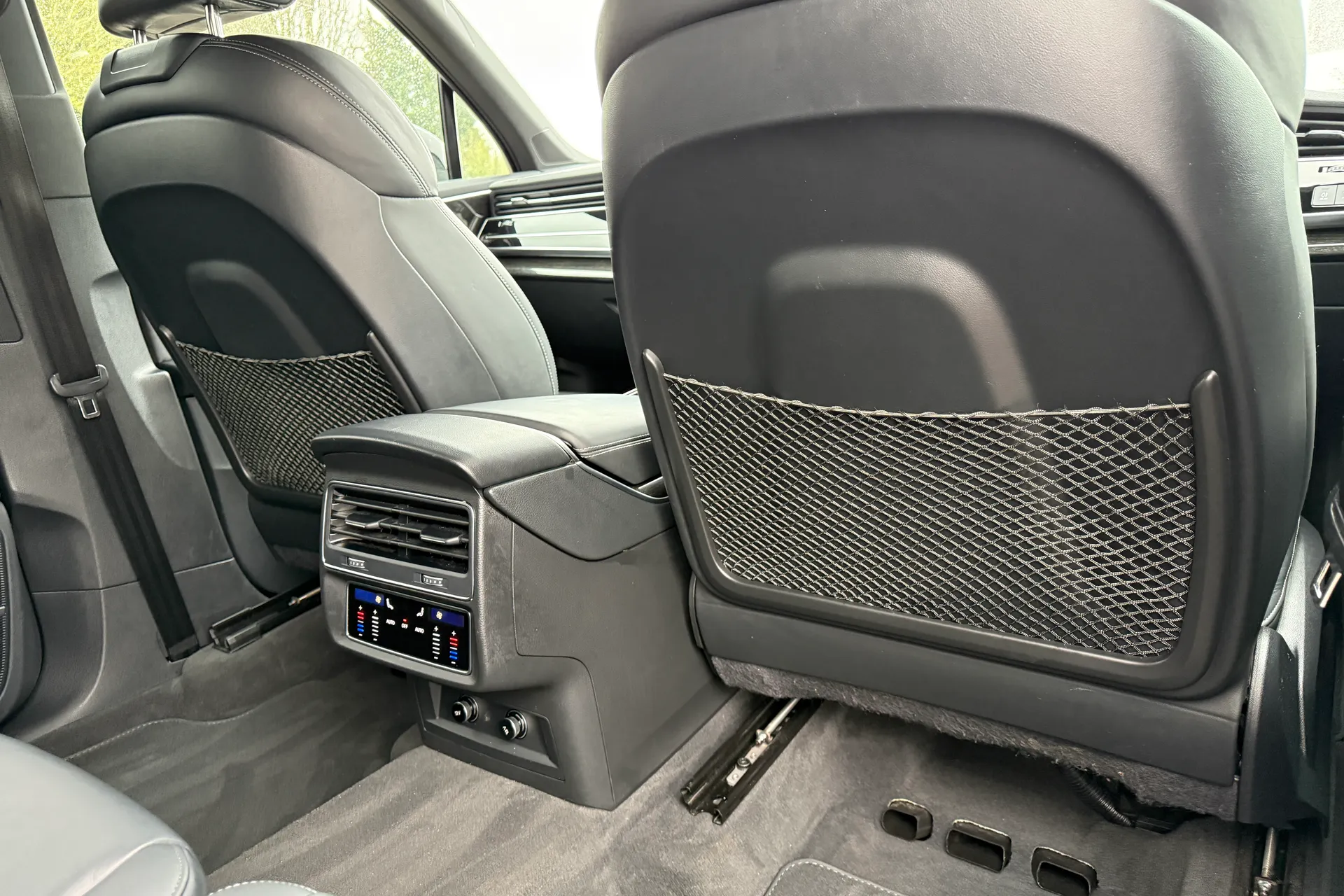 Audi Q7 thumbnail image number 49