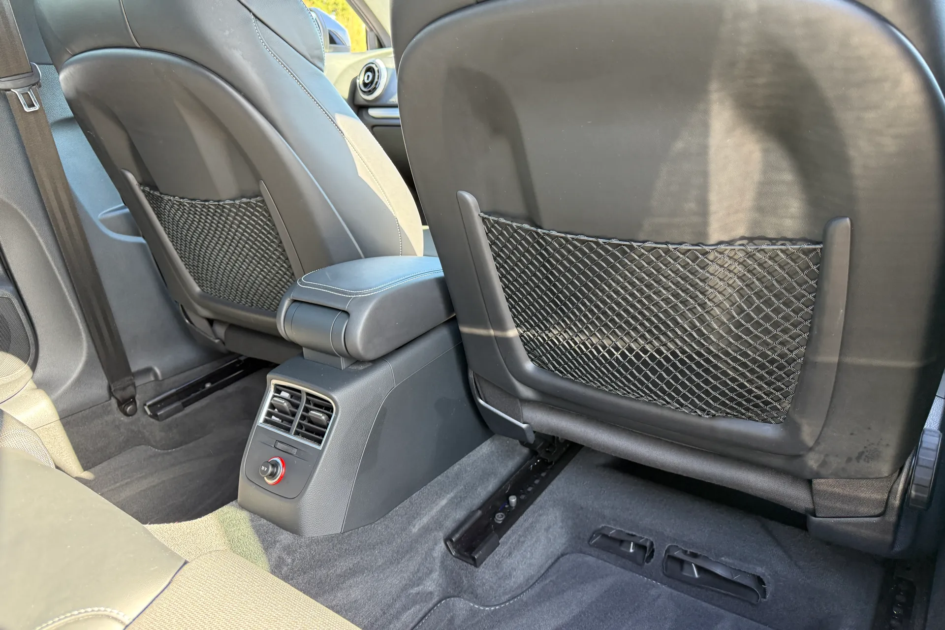 Audi A3 thumbnail image number 40