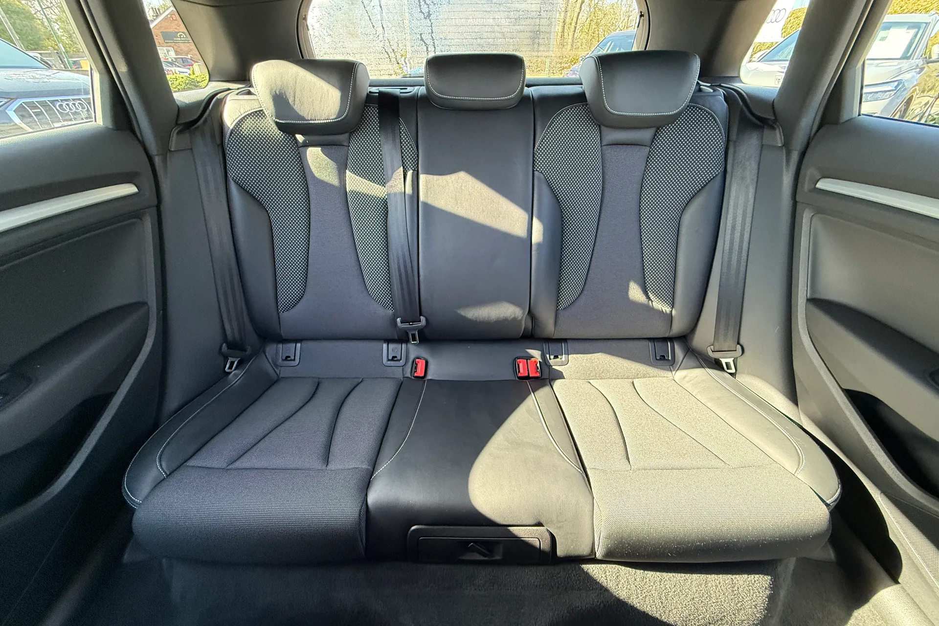 Audi A3 thumbnail image number 33