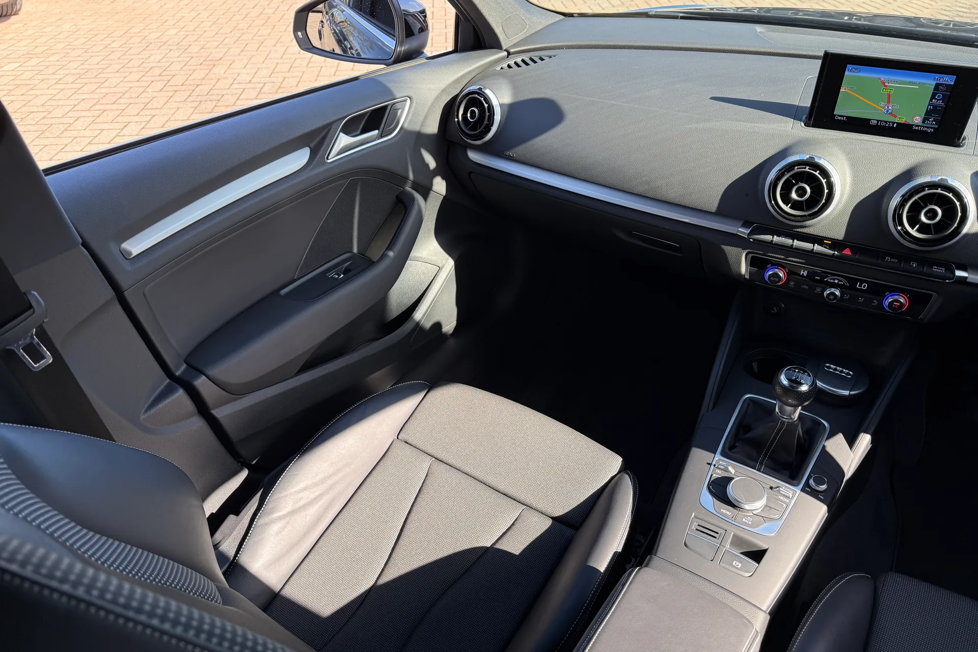 Audi A3 thumbnail image number 34