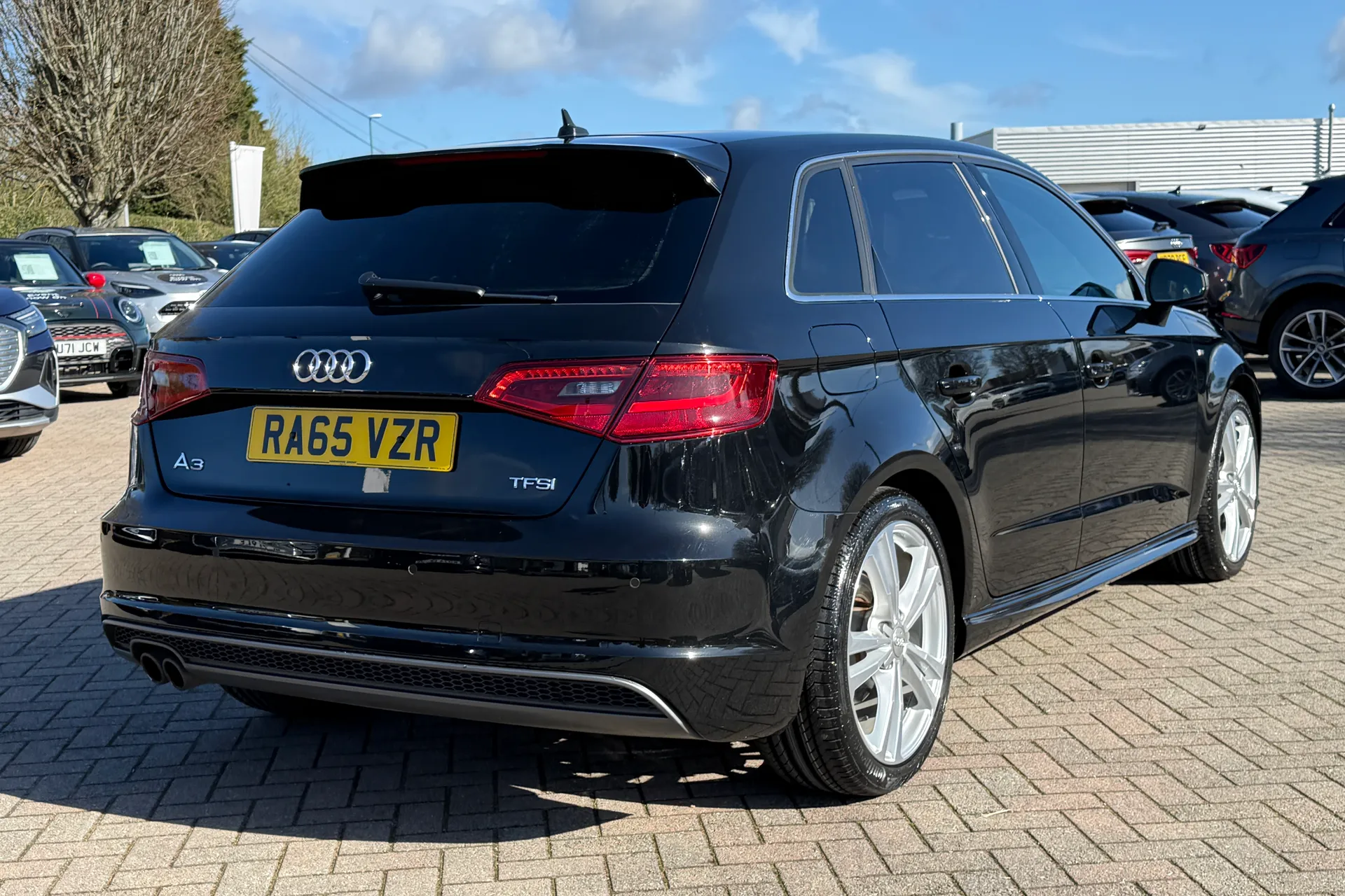 Audi A3 thumbnail image number 27