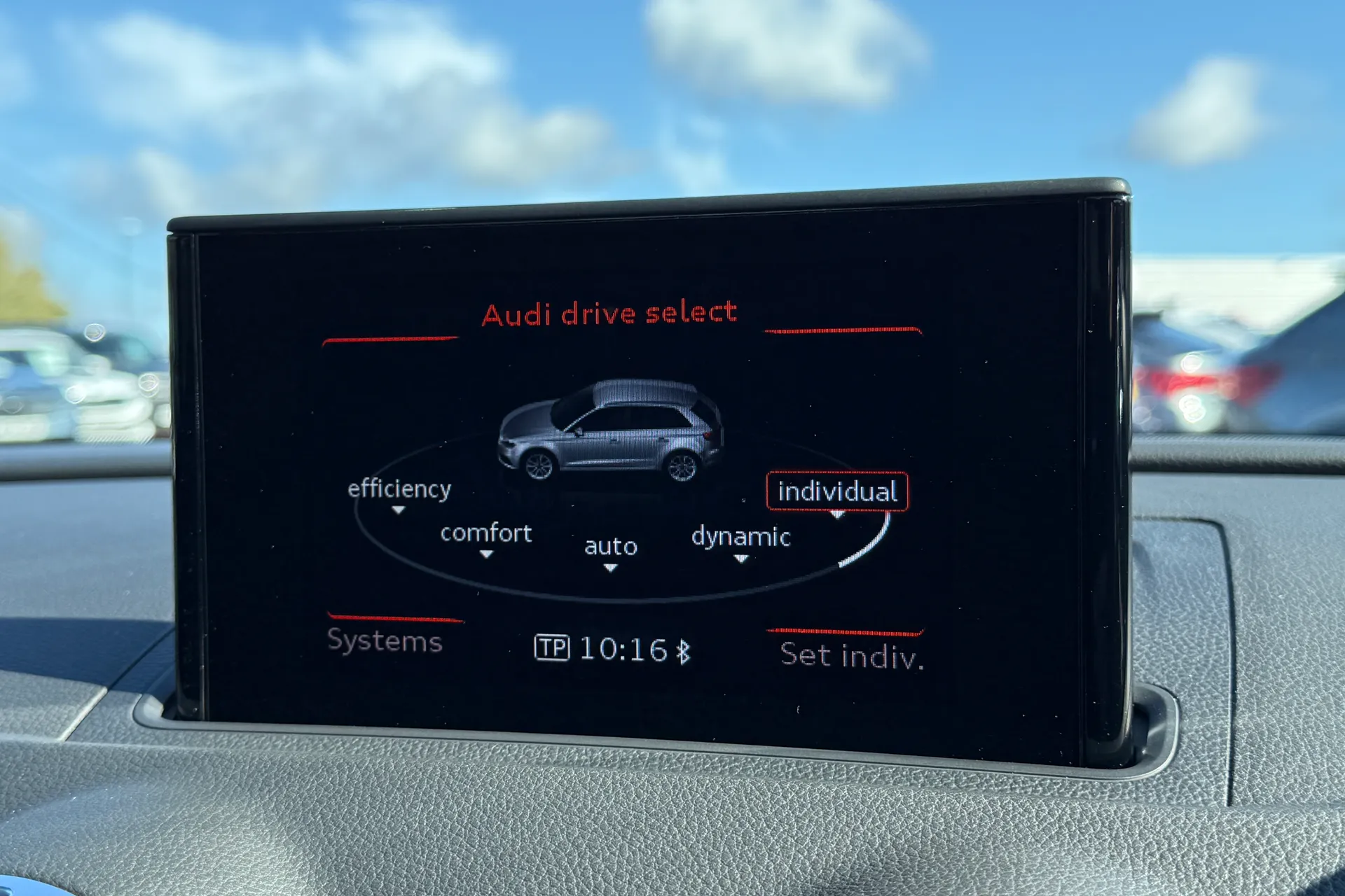 Audi A3 thumbnail image number 8