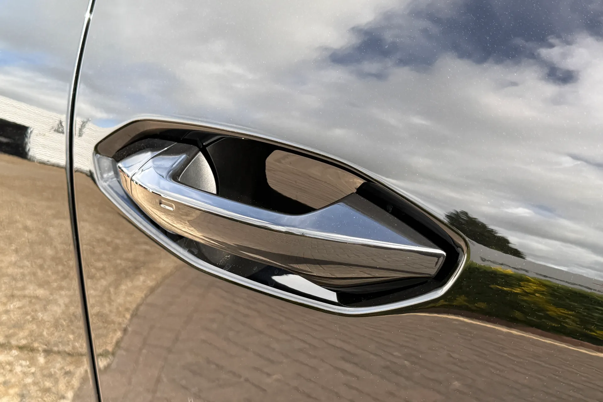 Audi Q3 thumbnail image number 56